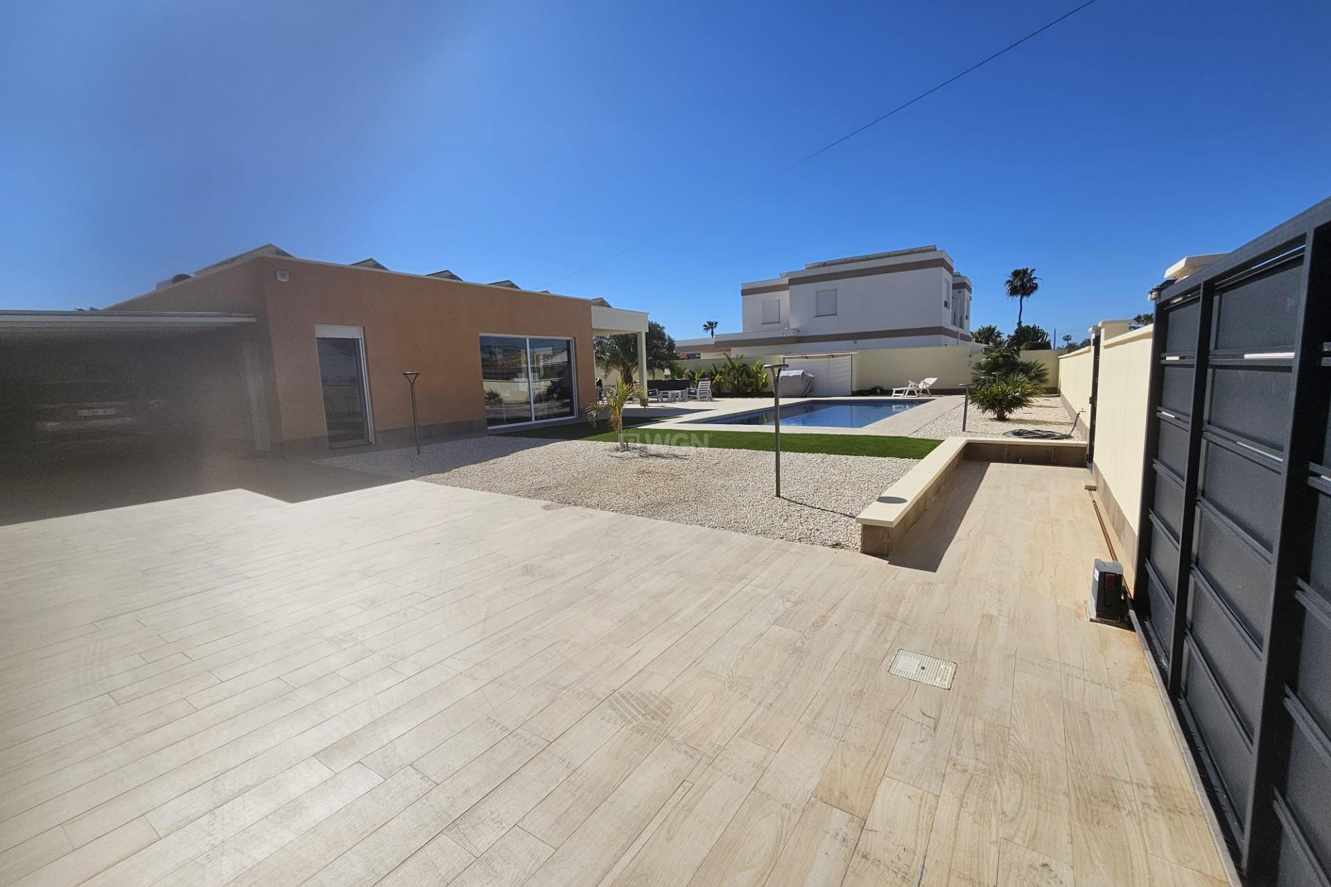 Wiederverkauf - Villa - Torrevieja - La Siesta - El Salado - Torreta