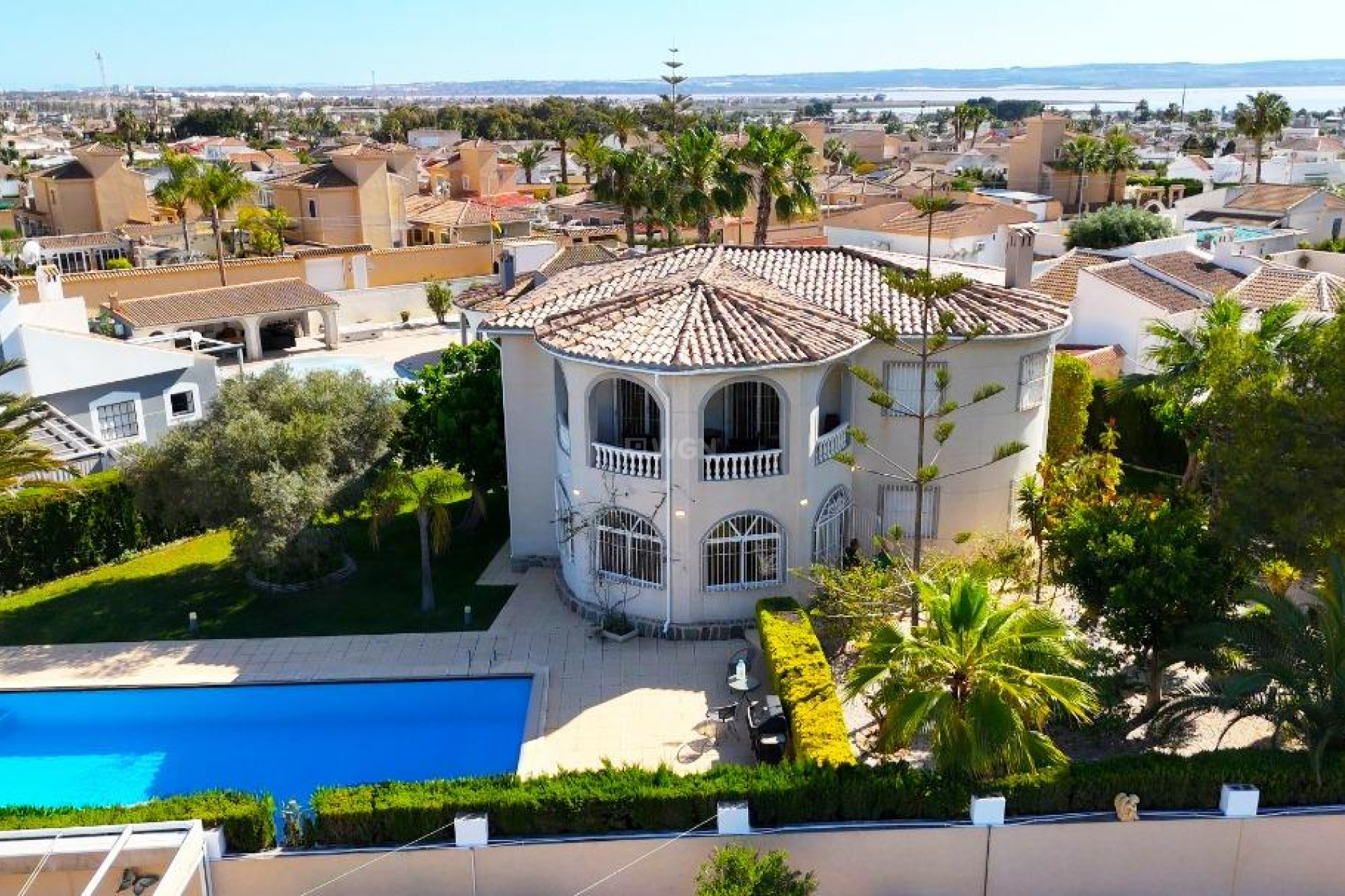 Wiederverkauf - Villa - Torrevieja - La Siesta
