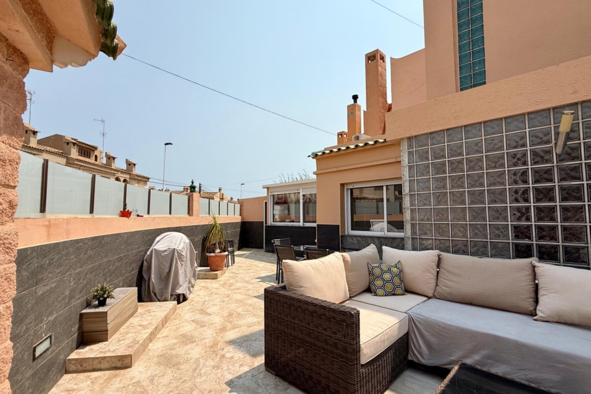 Wiederverkauf - Villa - Torrevieja - Los Frutales