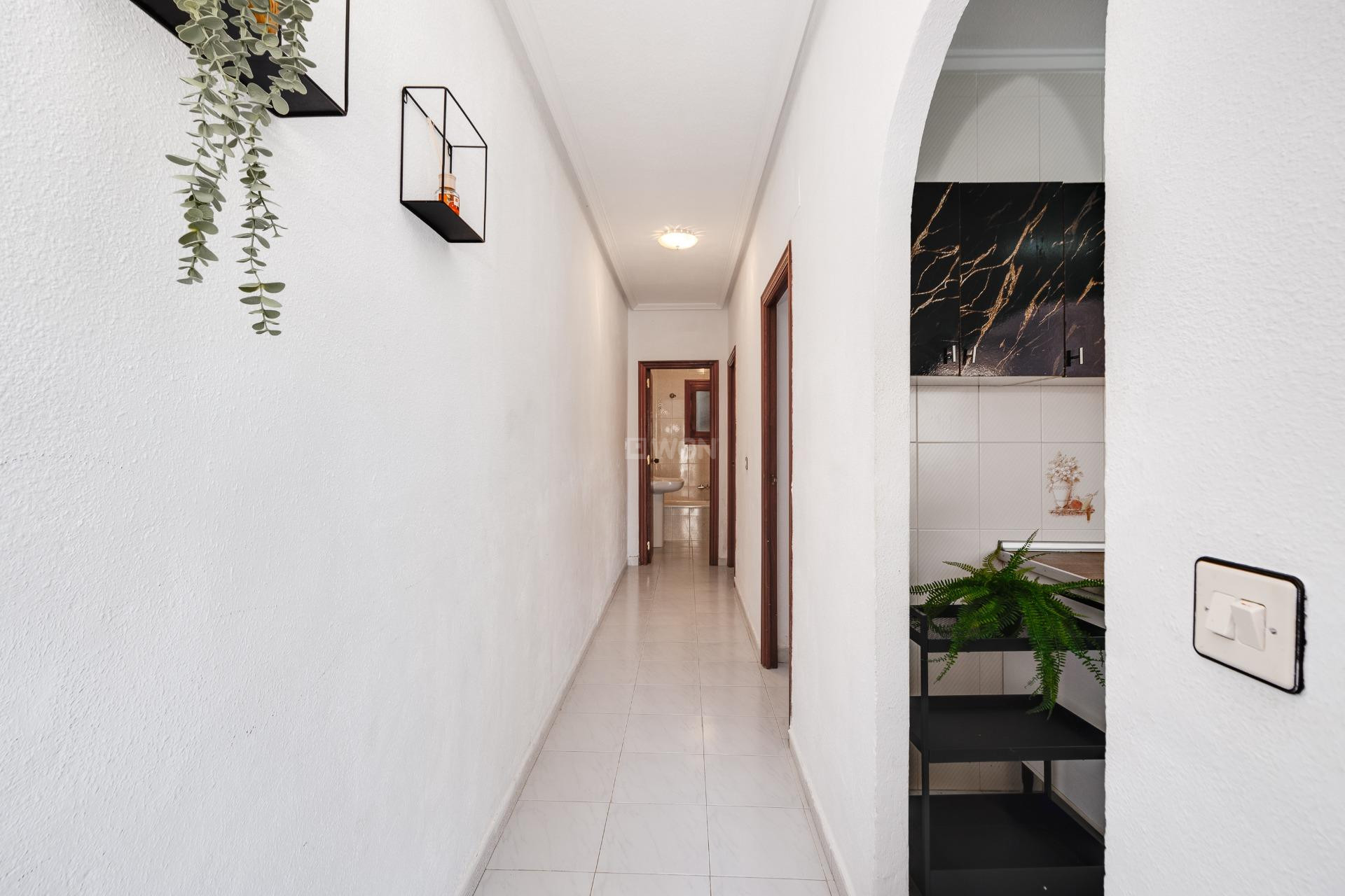 Wiederverkauf - Villa - Torrevieja - Nueva Torrevieja