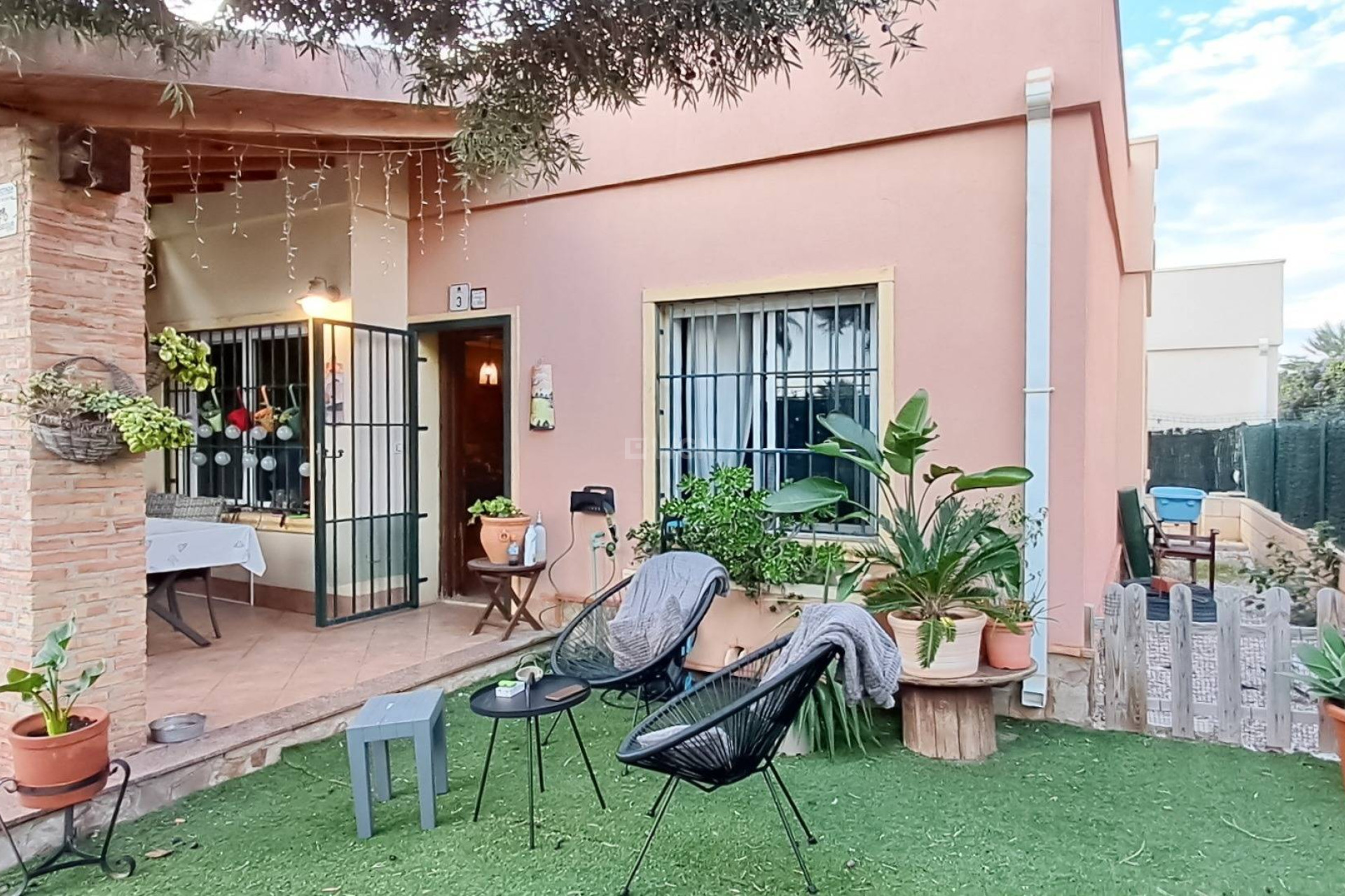 Wiederverkauf - Villa - Torrevieja - Parque Acuático - Sector 25