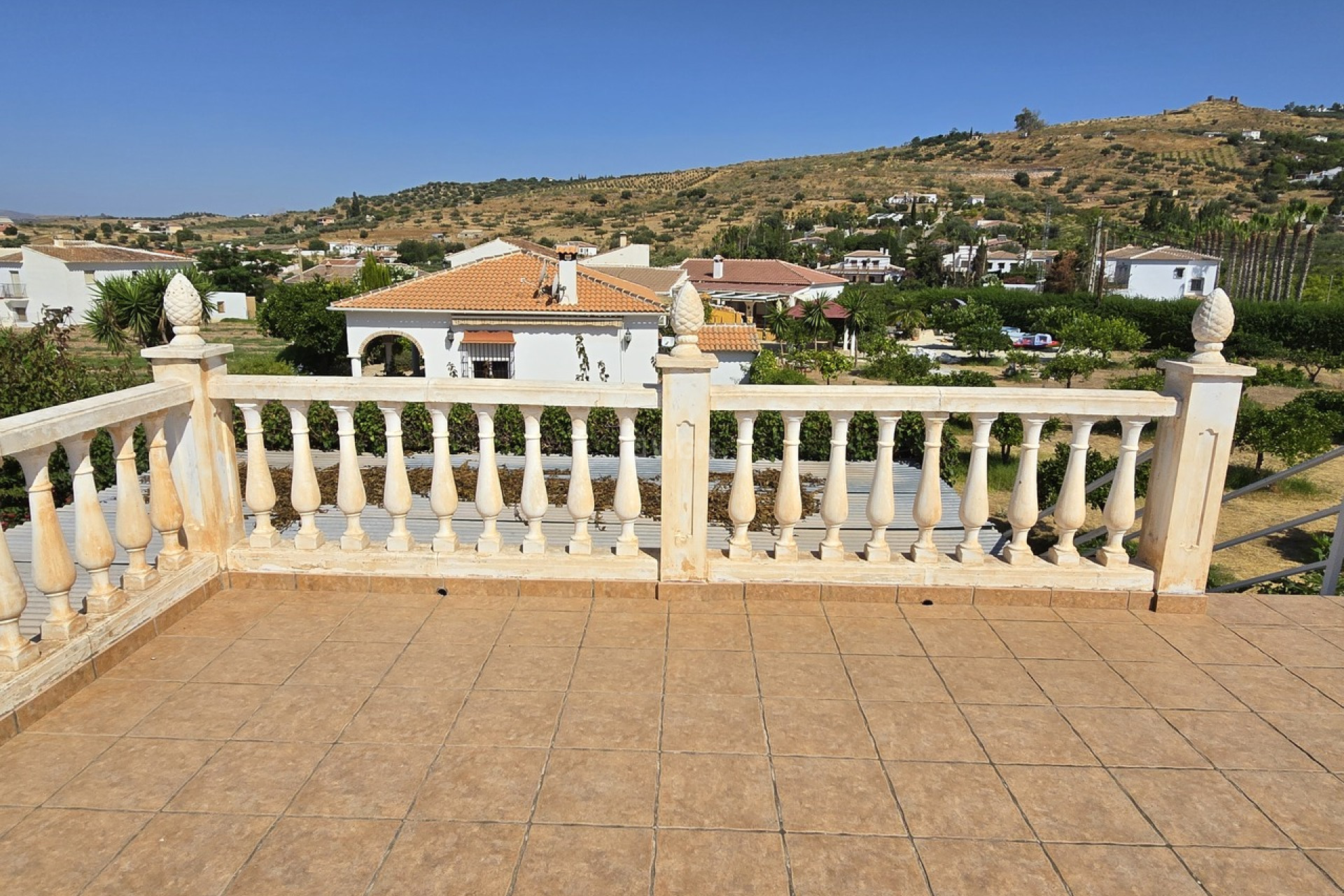 Wiederverkauf - Villa - Venta Baja - Inland