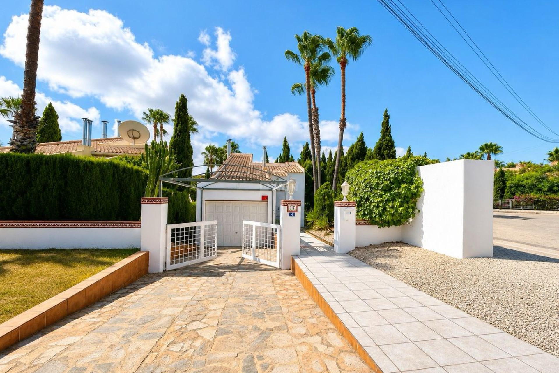 Wiederverkauf - Villa - Villamartin - Costa Blanca