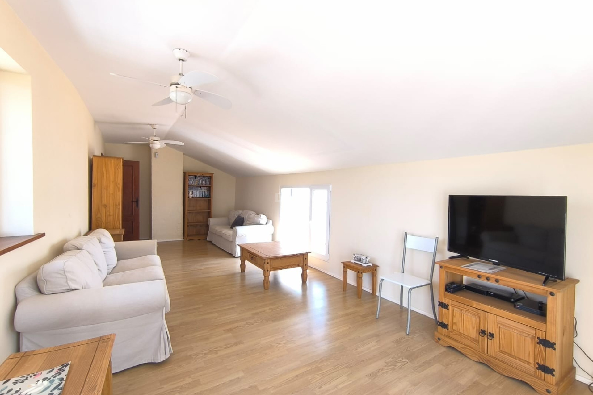 Wiederverkauf - Villa - Villena - Inland