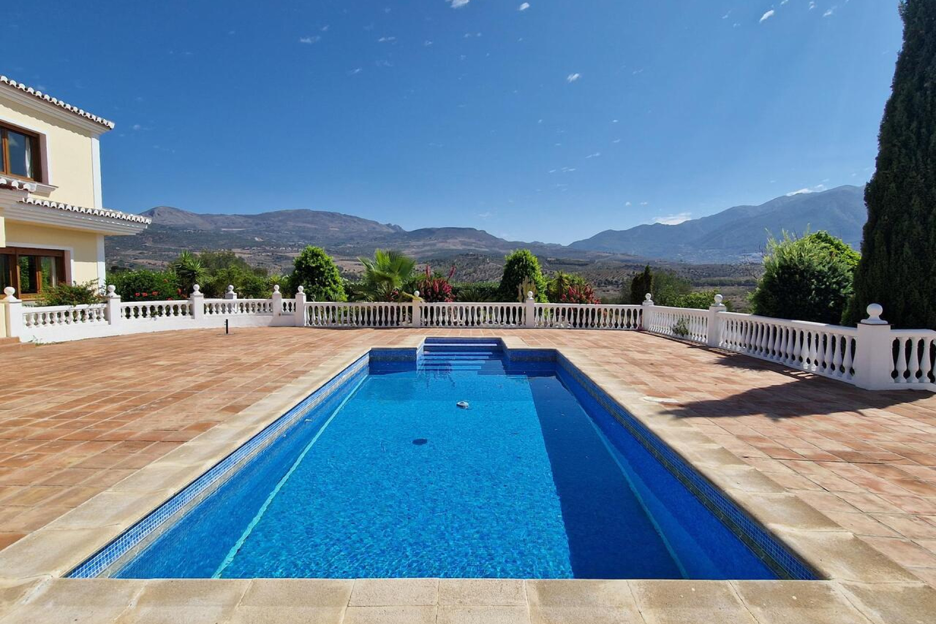 Wiederverkauf - Villa - Vinuela - Inland