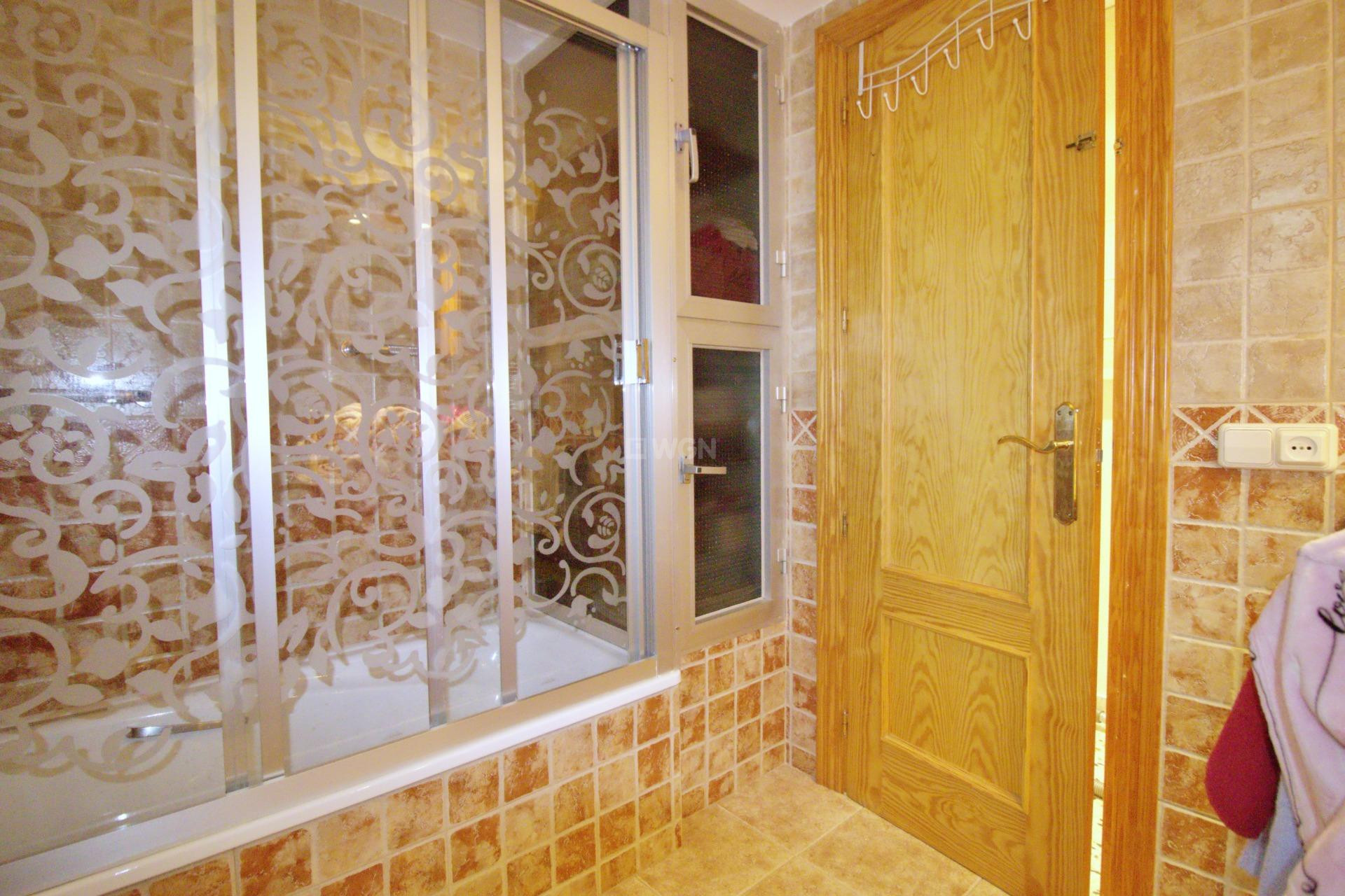 Wiederverkauf - Wohnung - Alicante - Benalua