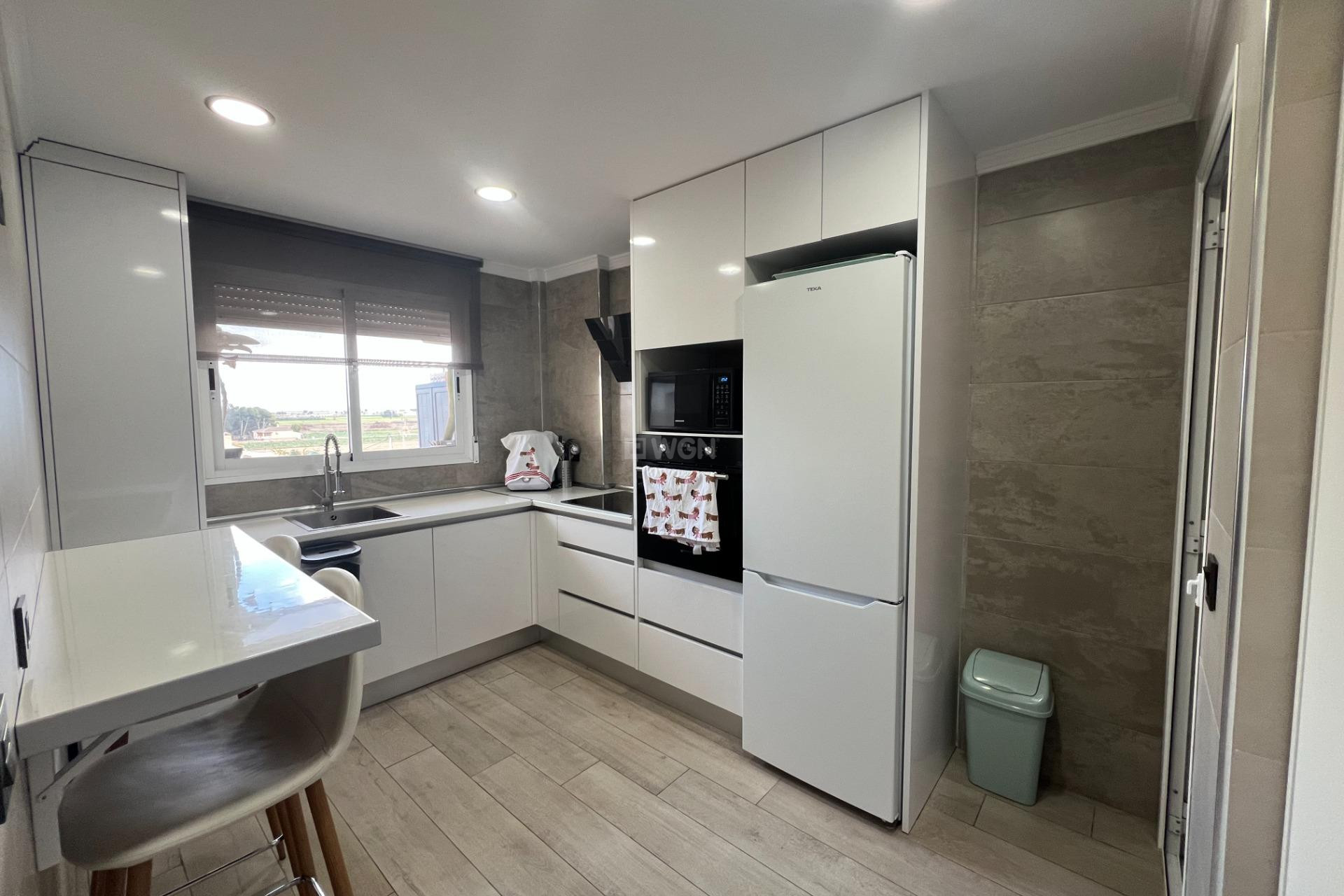 Wiederverkauf - Wohnung - Dolores - Comunidad Valenciana