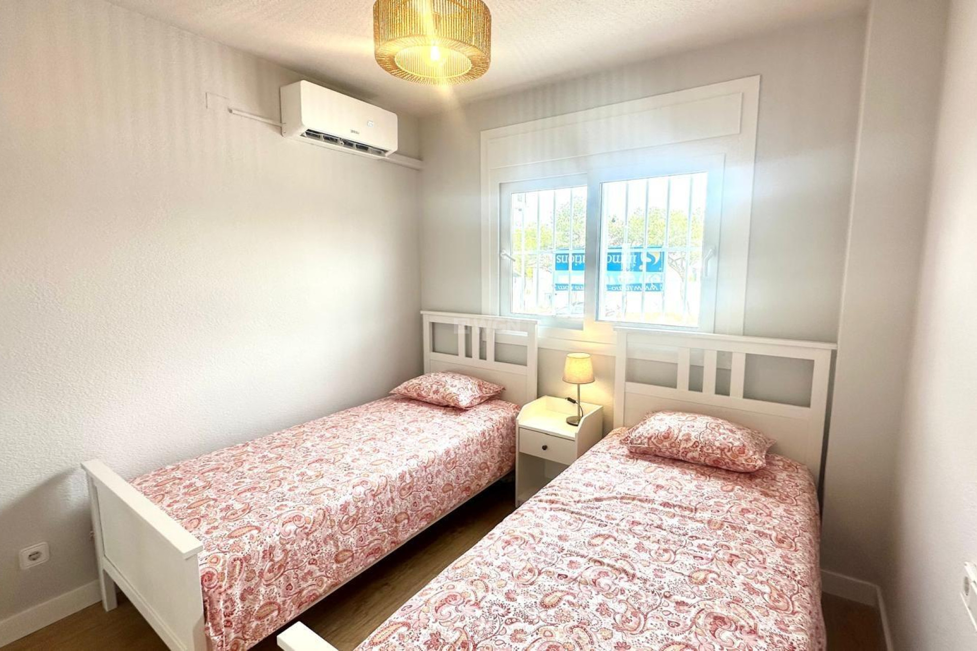 Wiederverkauf - Wohnung - Orihuela Costa - Campoamor