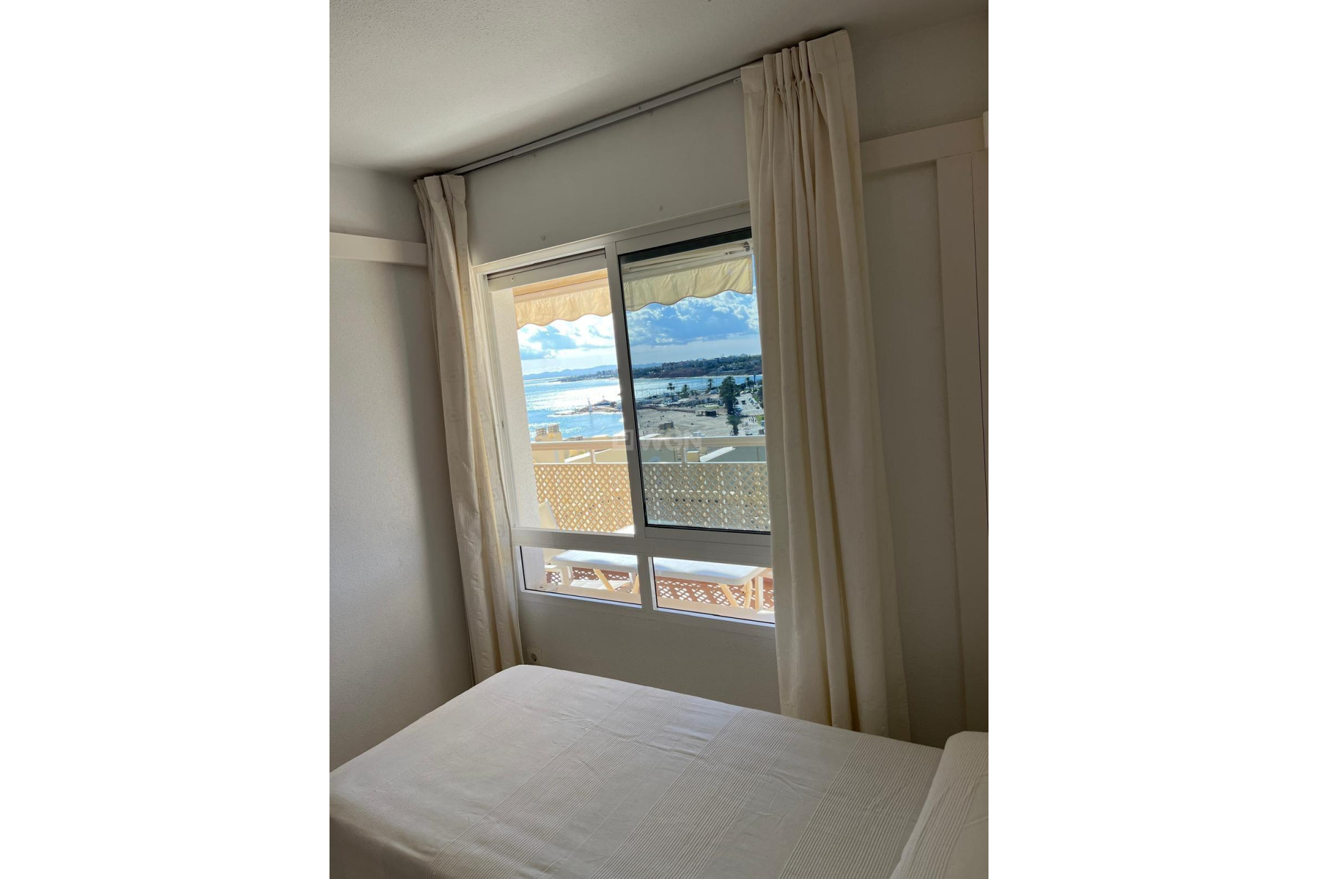 Wiederverkauf - Wohnung - Orihuela Costa - Campoamor