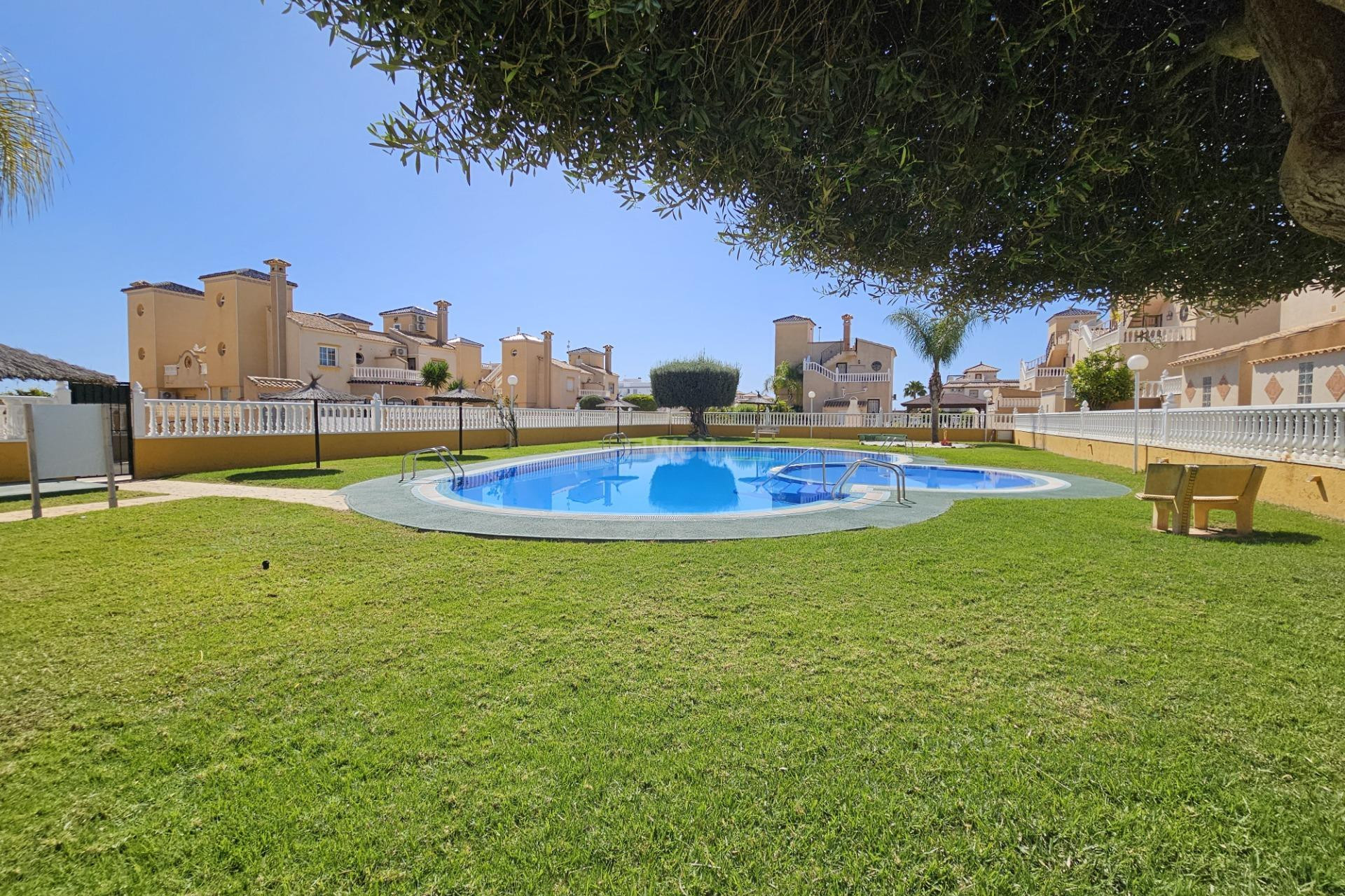 Wiederverkauf - Wohnung - Orihuela Costa - Lomas de Cabo Roig