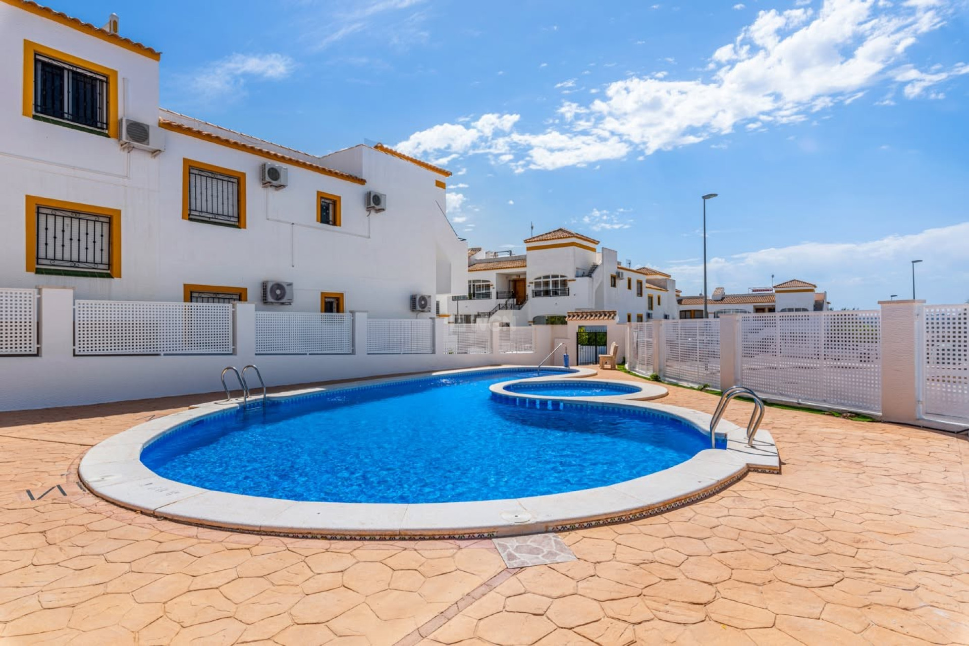 Wiederverkauf - Wohnung - Orihuela - Inland