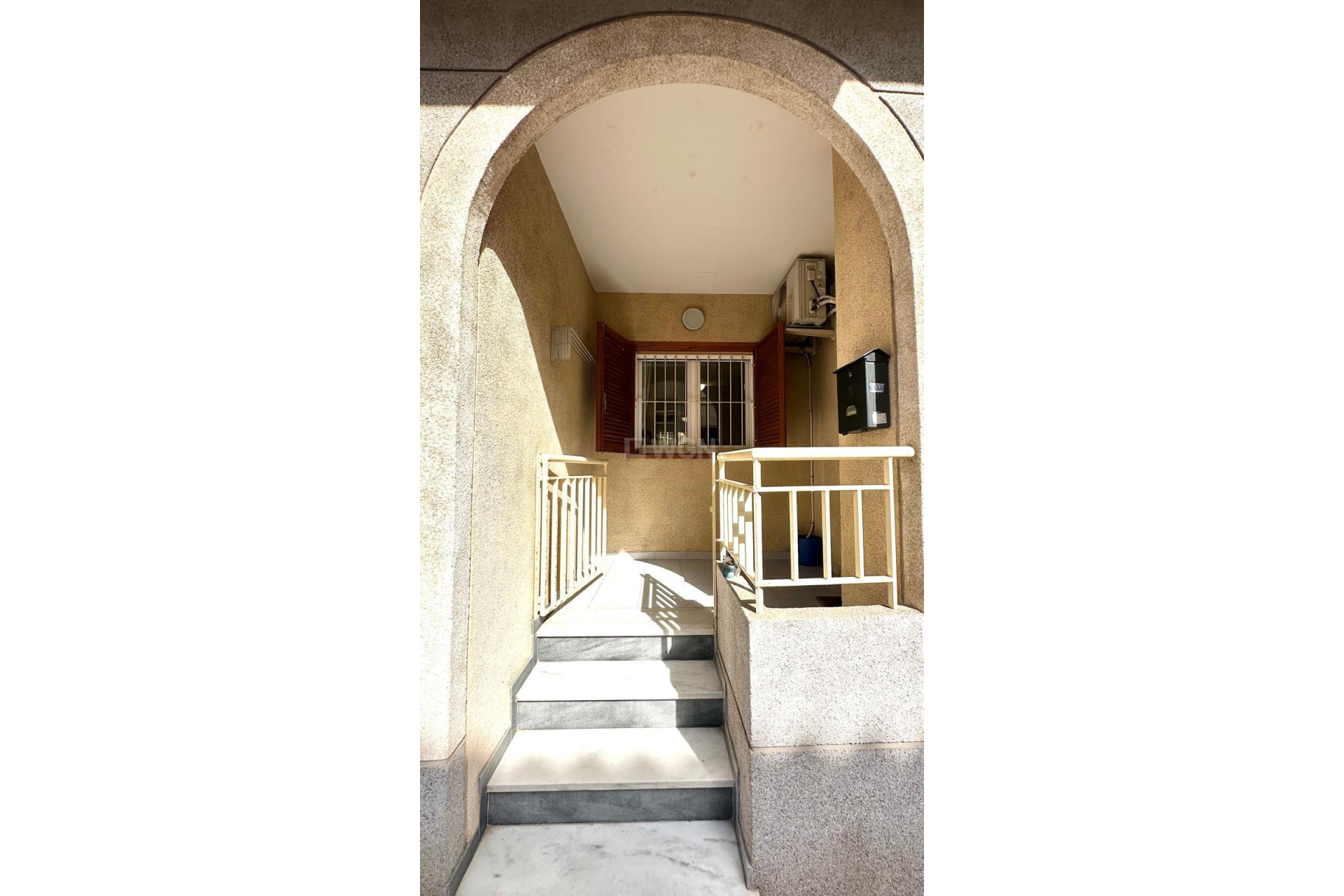 Wiederverkauf - Wohnung - Torrevieja - Acequion