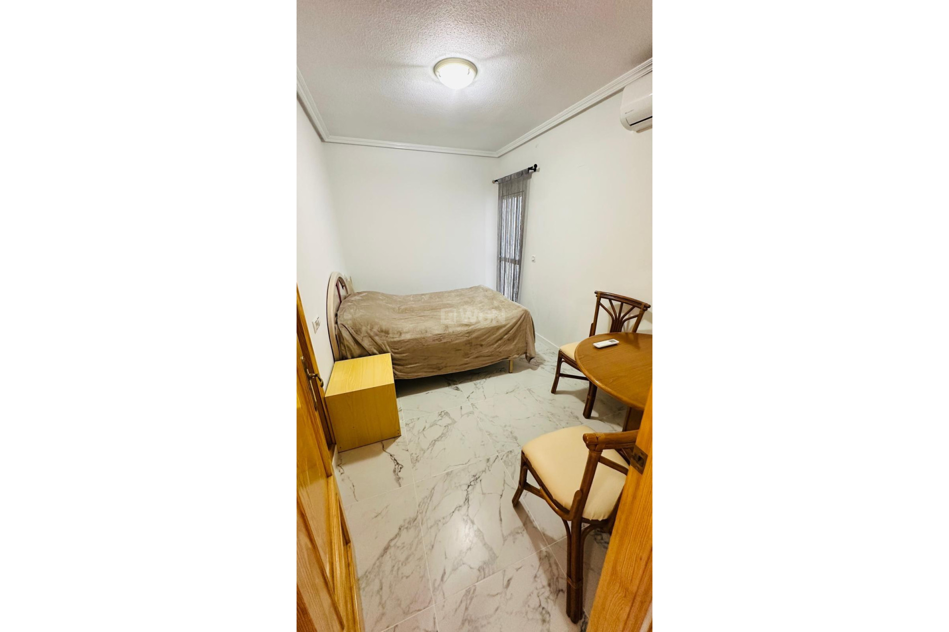 Wiederverkauf - Wohnung - Torrevieja - Acequion