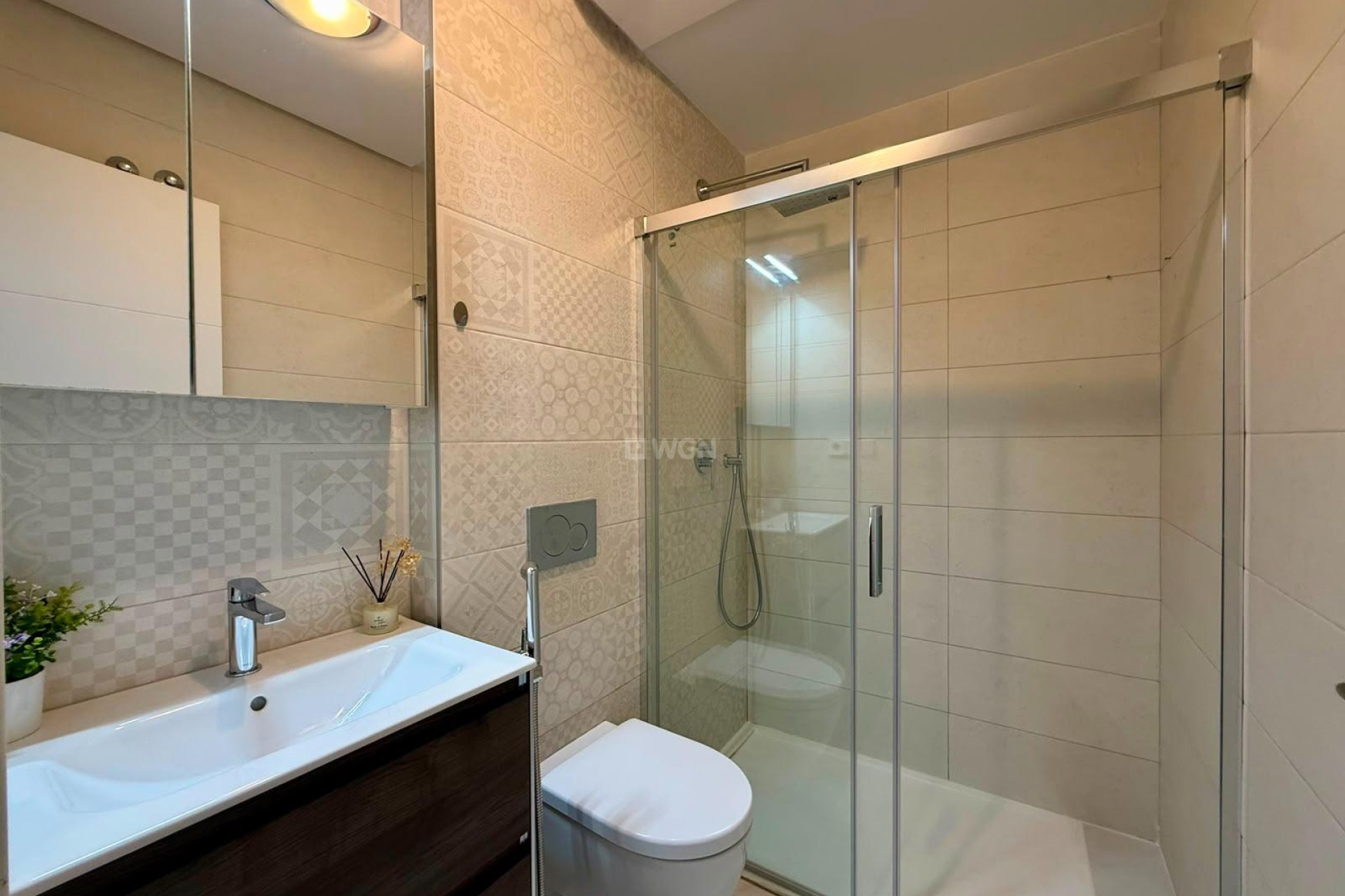 Wiederverkauf - Wohnung - Torrevieja - aguas nuevas