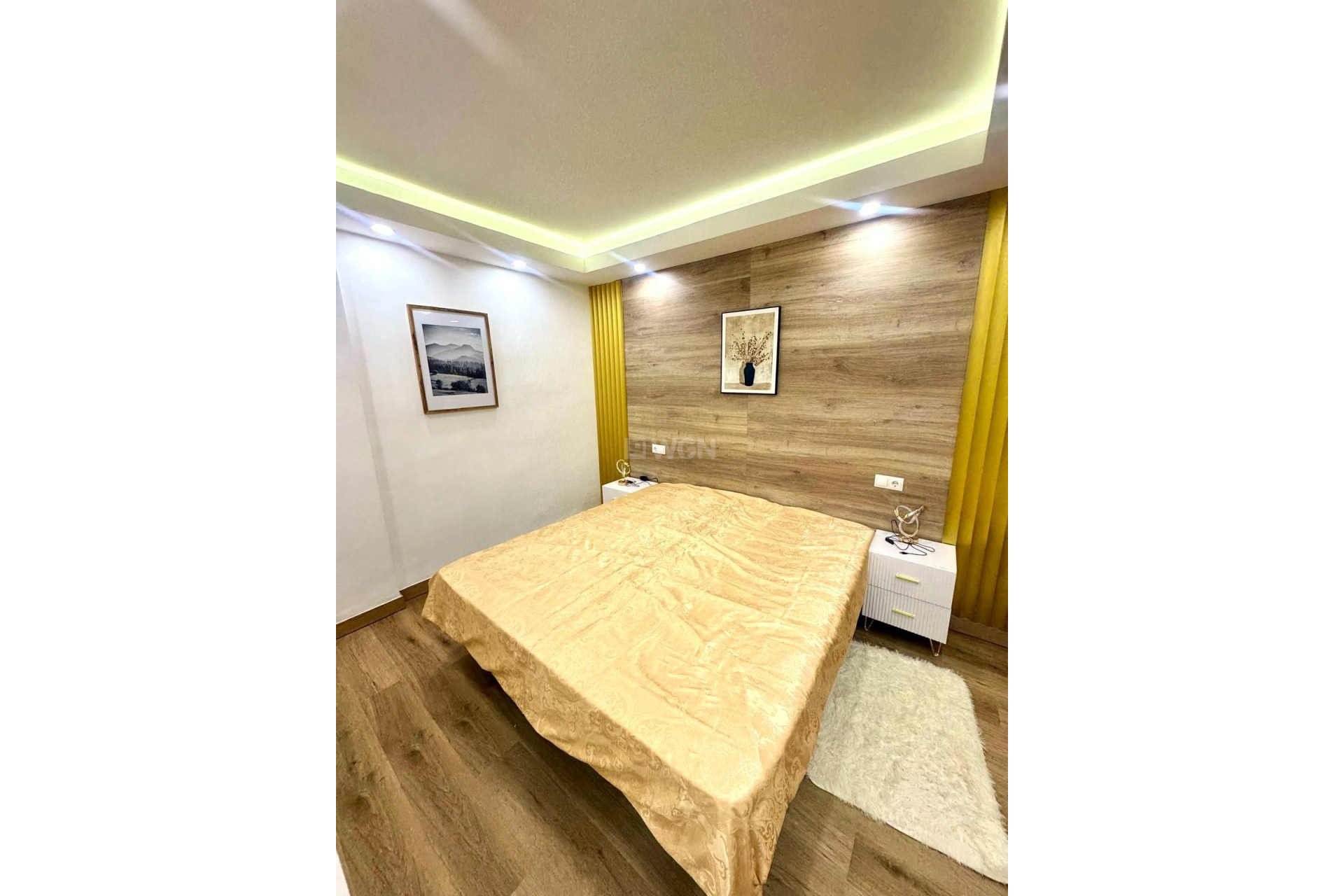 Wiederverkauf - Wohnung - Torrevieja - Centro - Muelle Pesquero