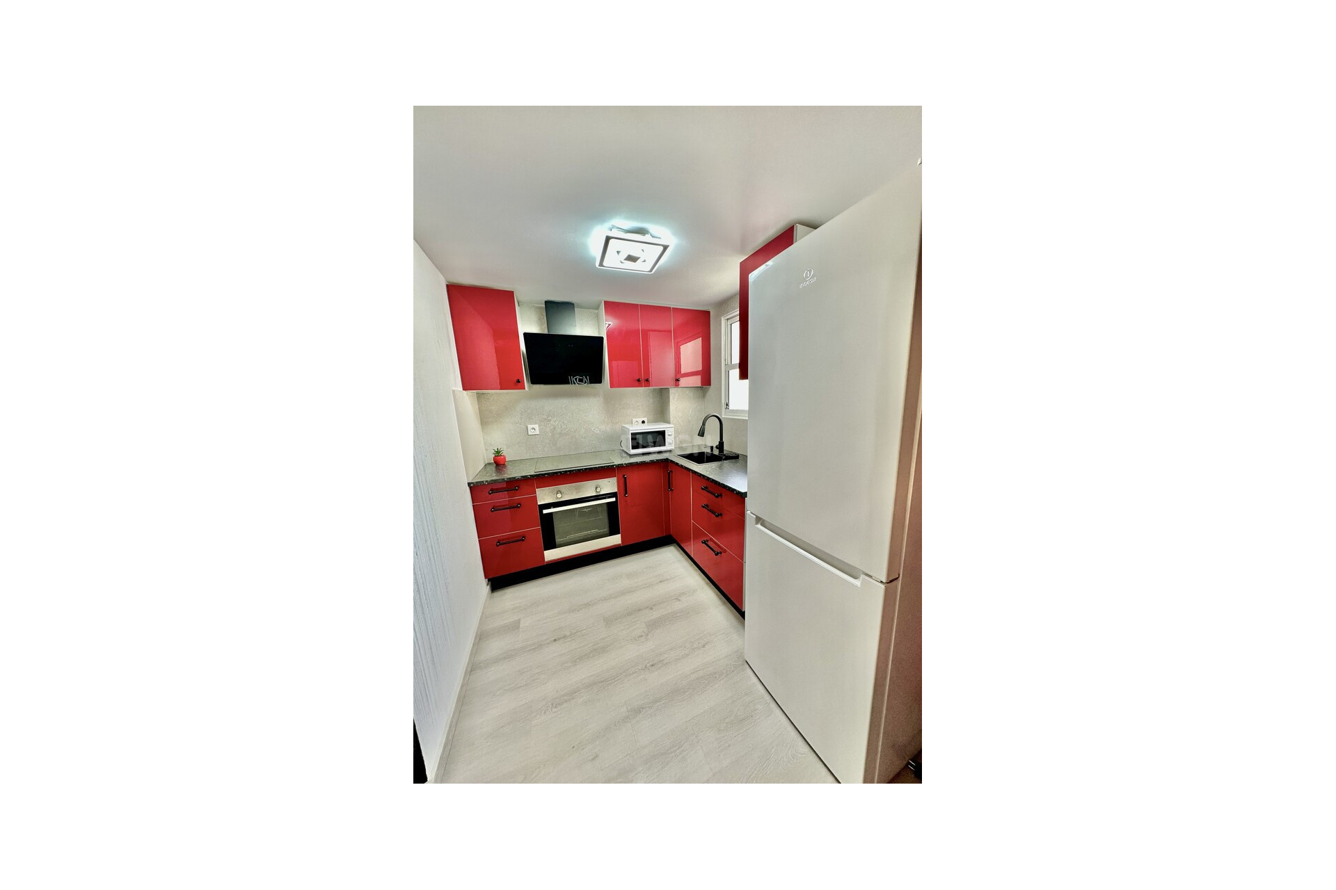 Wiederverkauf - Wohnung - Torrevieja - Centro
