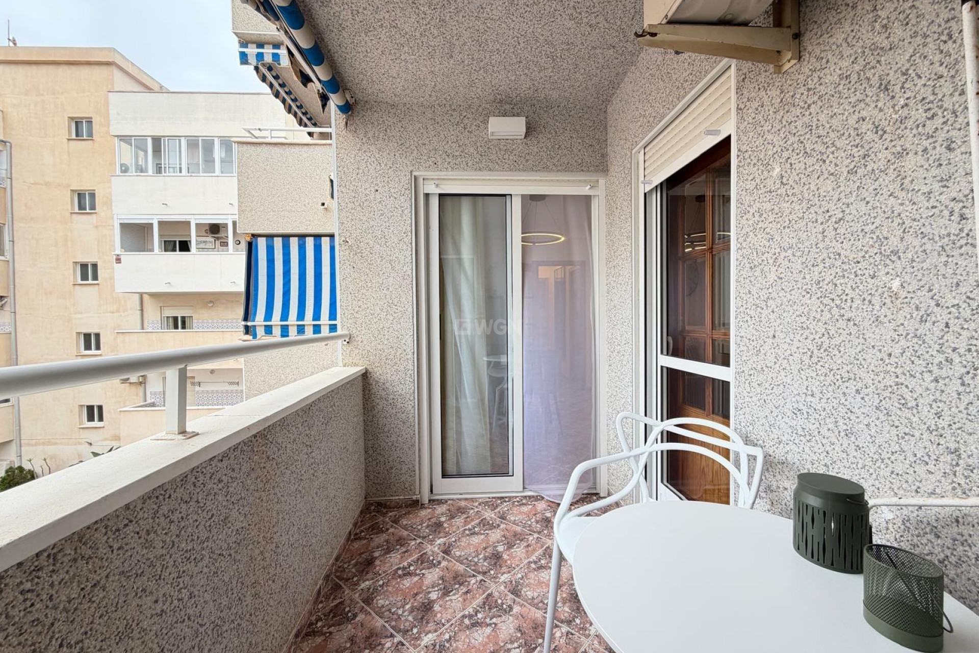 Wiederverkauf - Wohnung - Torrevieja - Centro