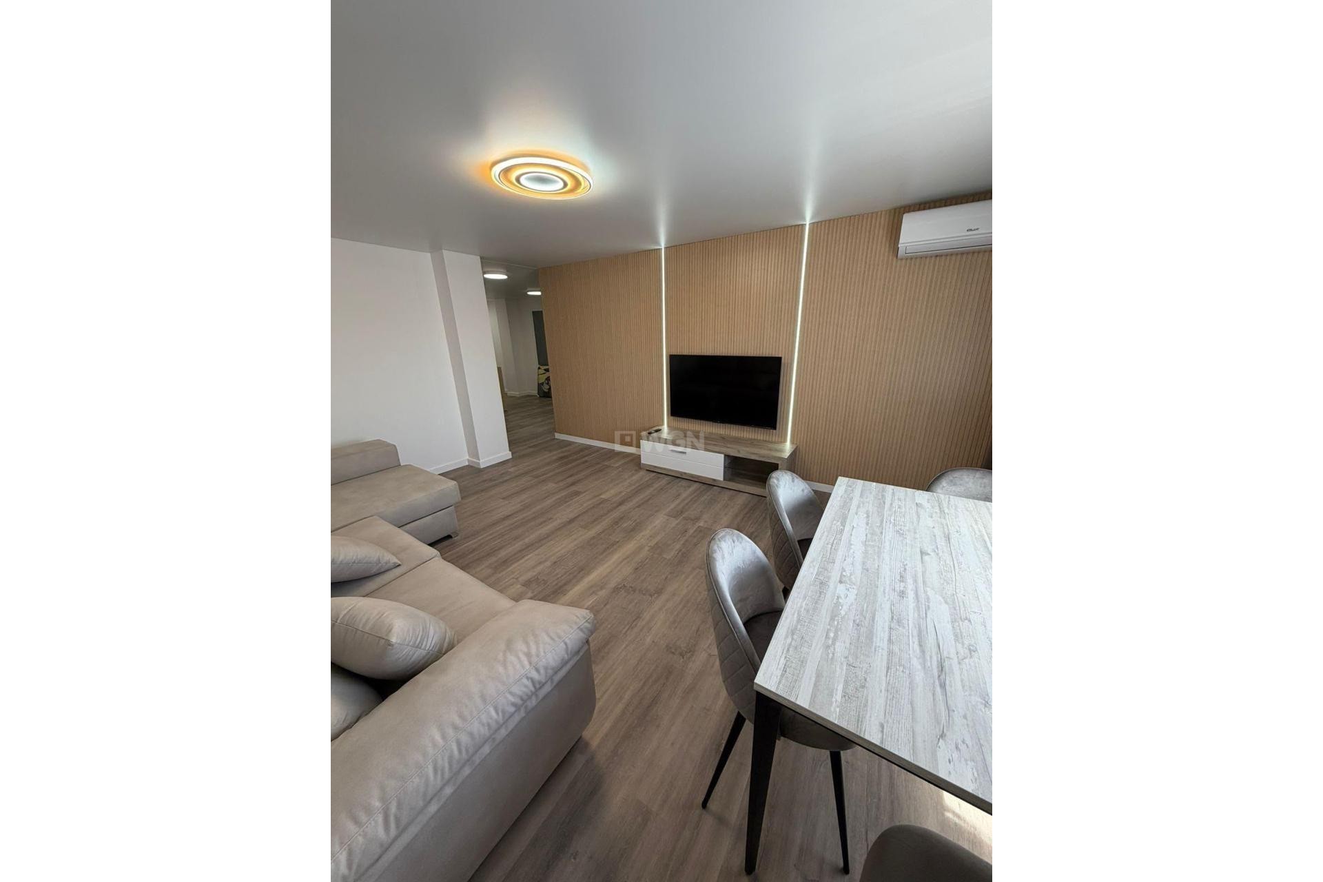 Wiederverkauf - Wohnung - Torrevieja - Centro