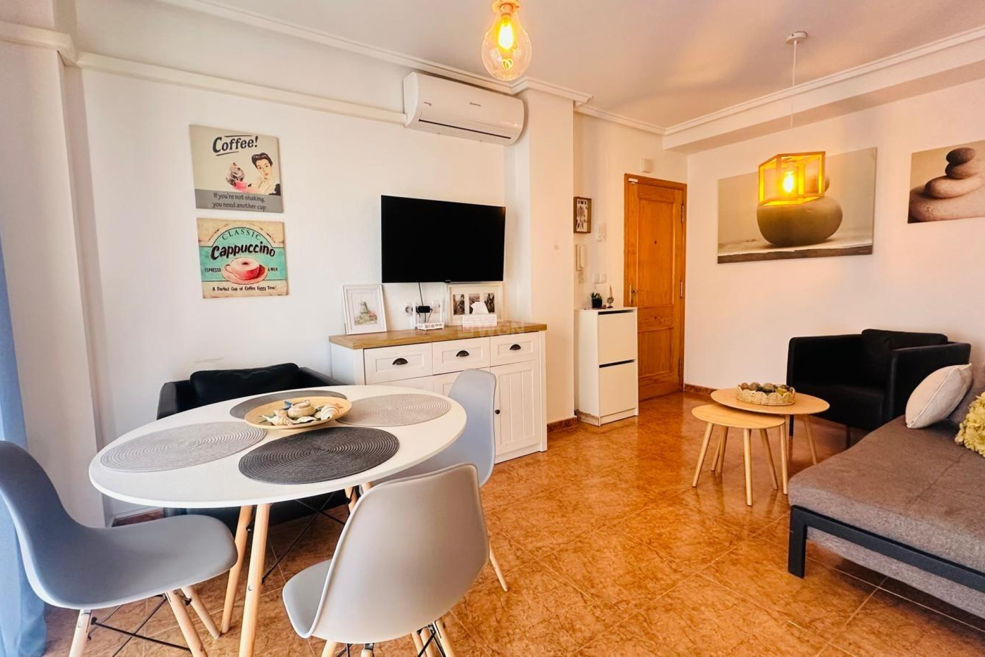 Wiederverkauf - Wohnung - Torrevieja - Centro