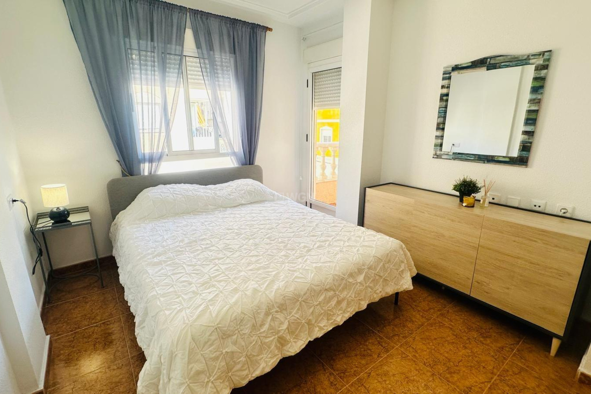 Wiederverkauf - Wohnung - Torrevieja - Centro