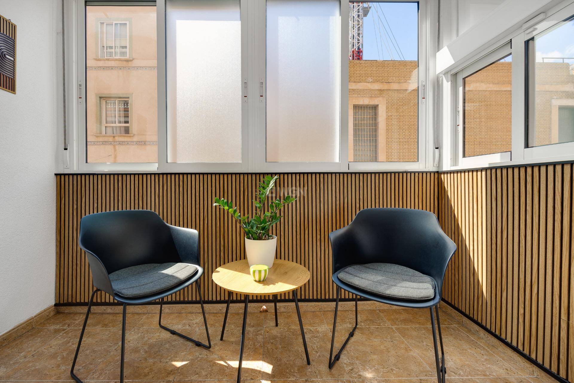 Wiederverkauf - Wohnung - Torrevieja - Centro