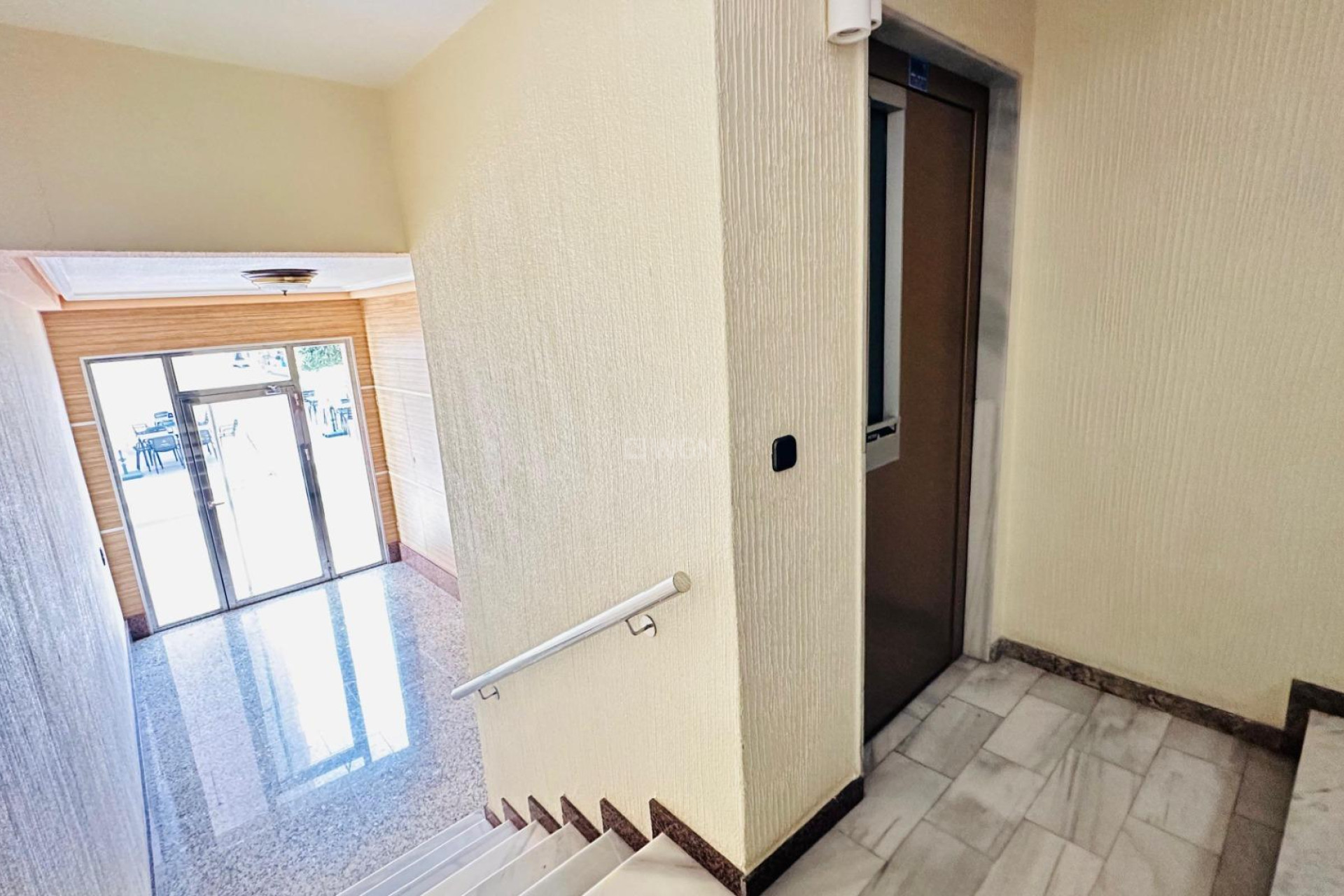 Wiederverkauf - Wohnung - Torrevieja - Centro