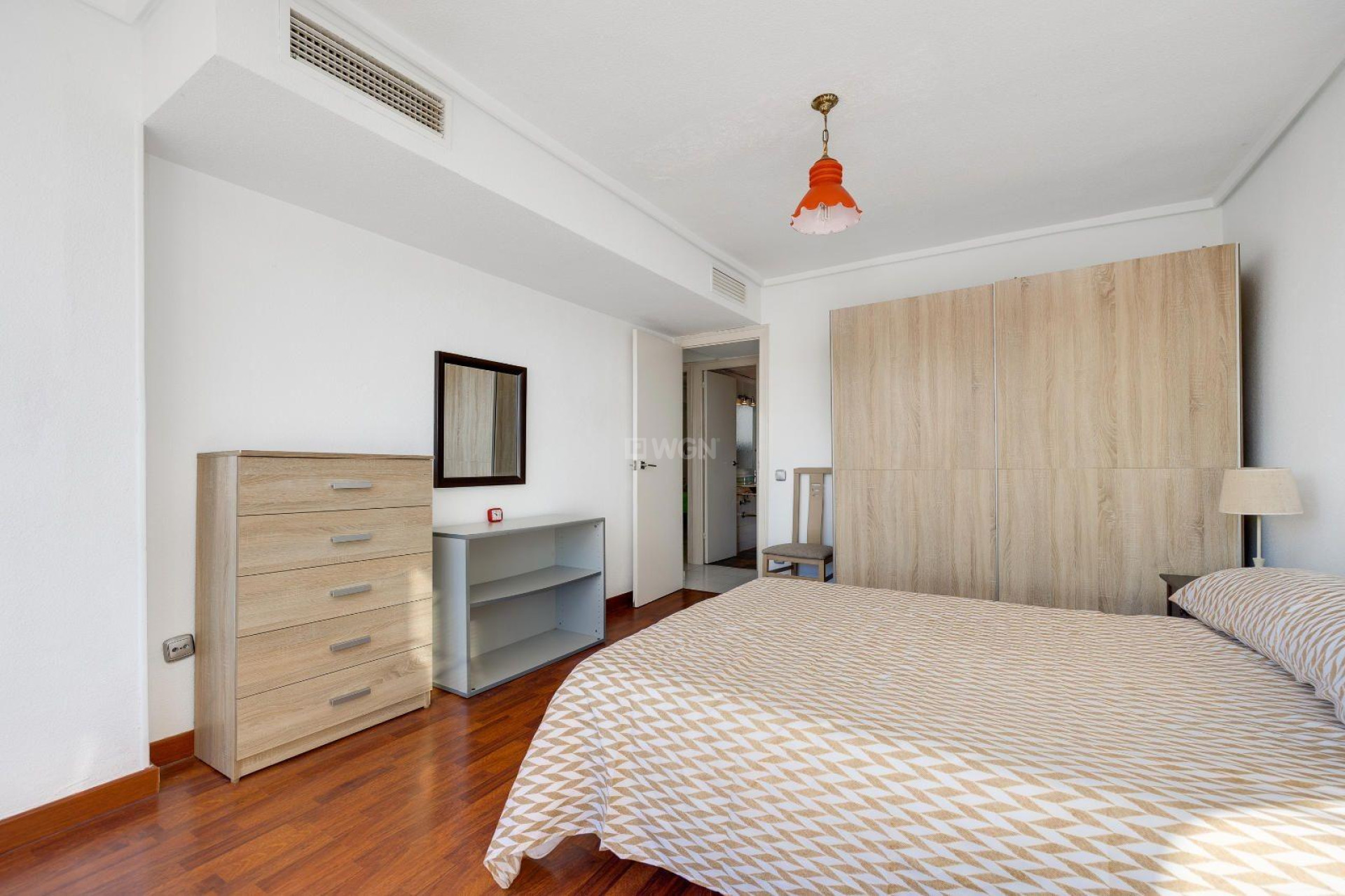 Wiederverkauf - Wohnung - Torrevieja - Centro