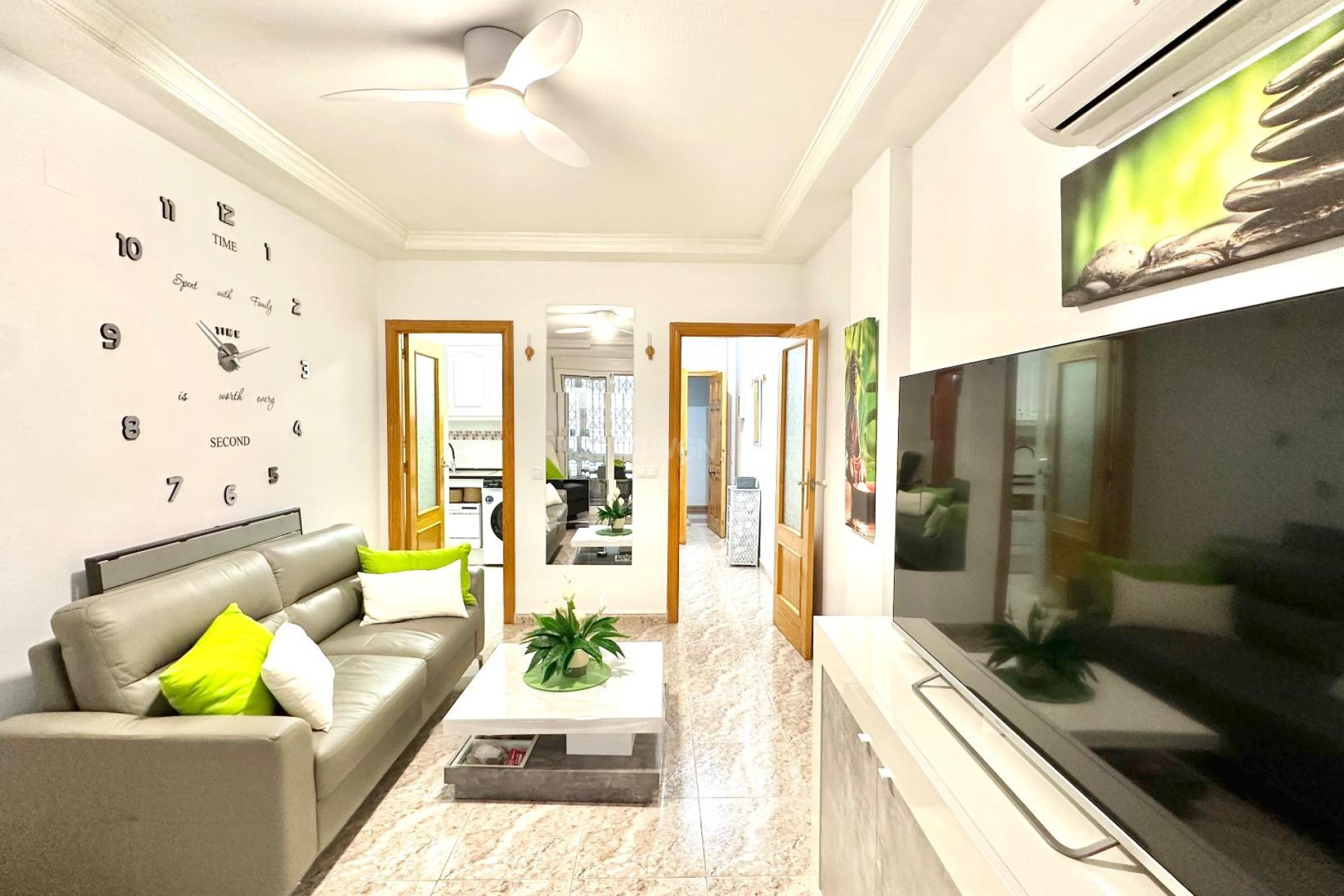 Wiederverkauf - Wohnung - Torrevieja - Centro