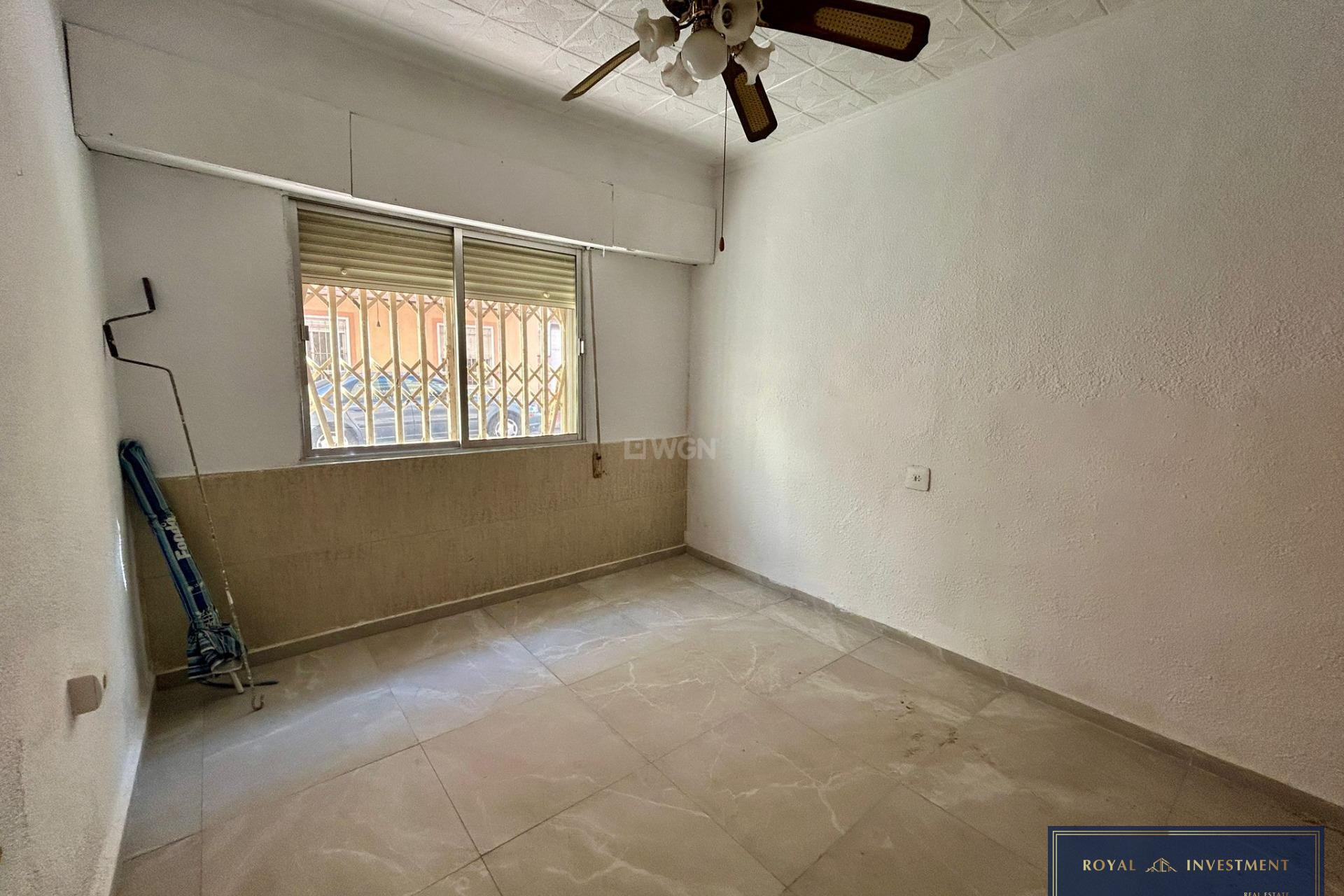 Wiederverkauf - Wohnung - Torrevieja - Centro