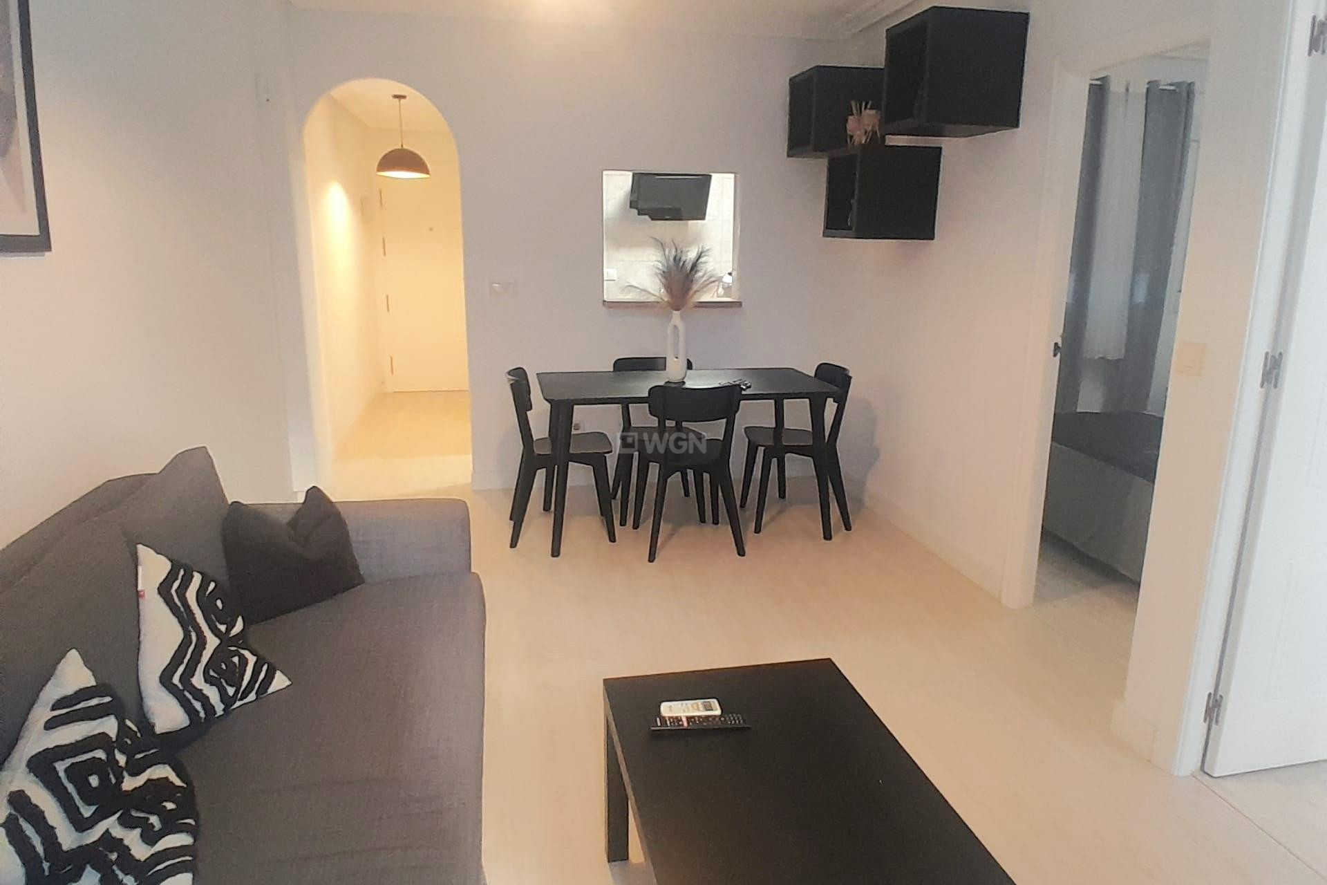 Wiederverkauf - Wohnung - Torrevieja - Centro