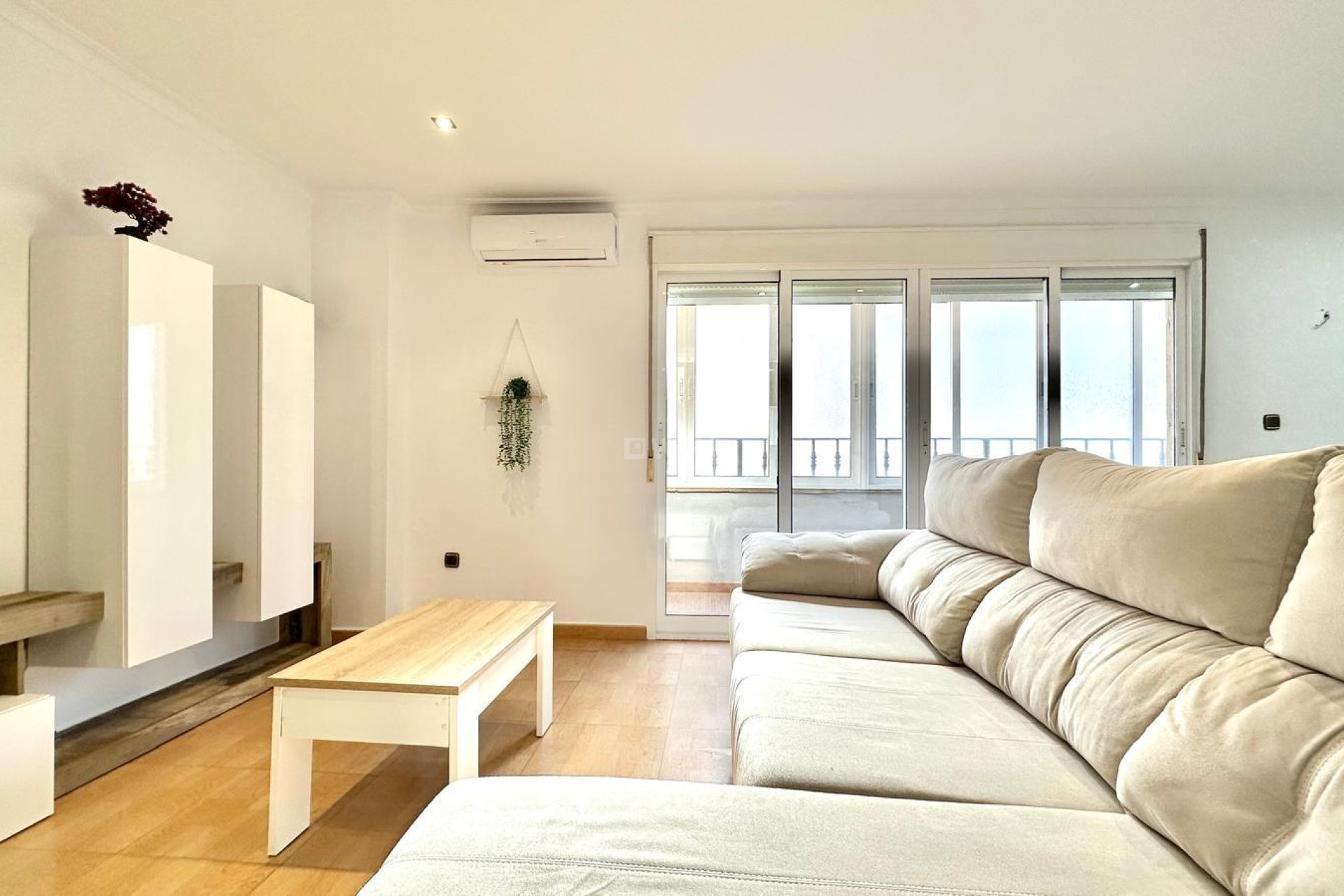 Wiederverkauf - Wohnung - Torrevieja - Centro