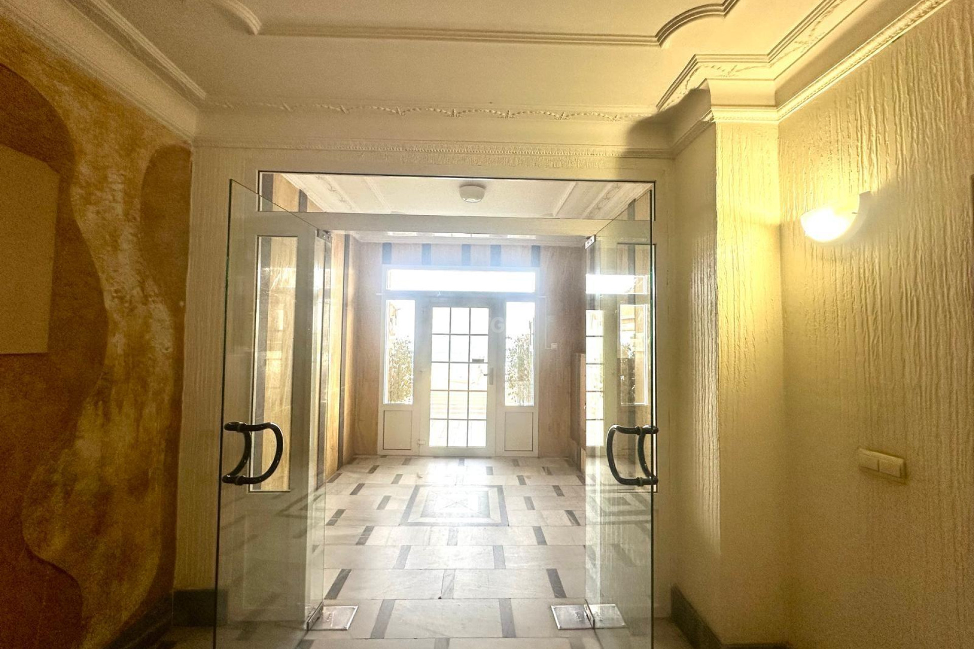 Wiederverkauf - Wohnung - Torrevieja - Centro