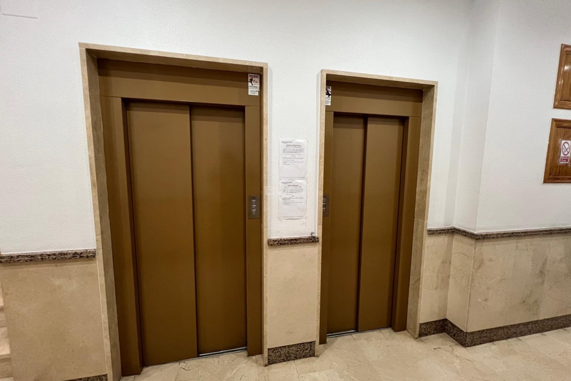 Wiederverkauf - Wohnung - Torrevieja - Centro