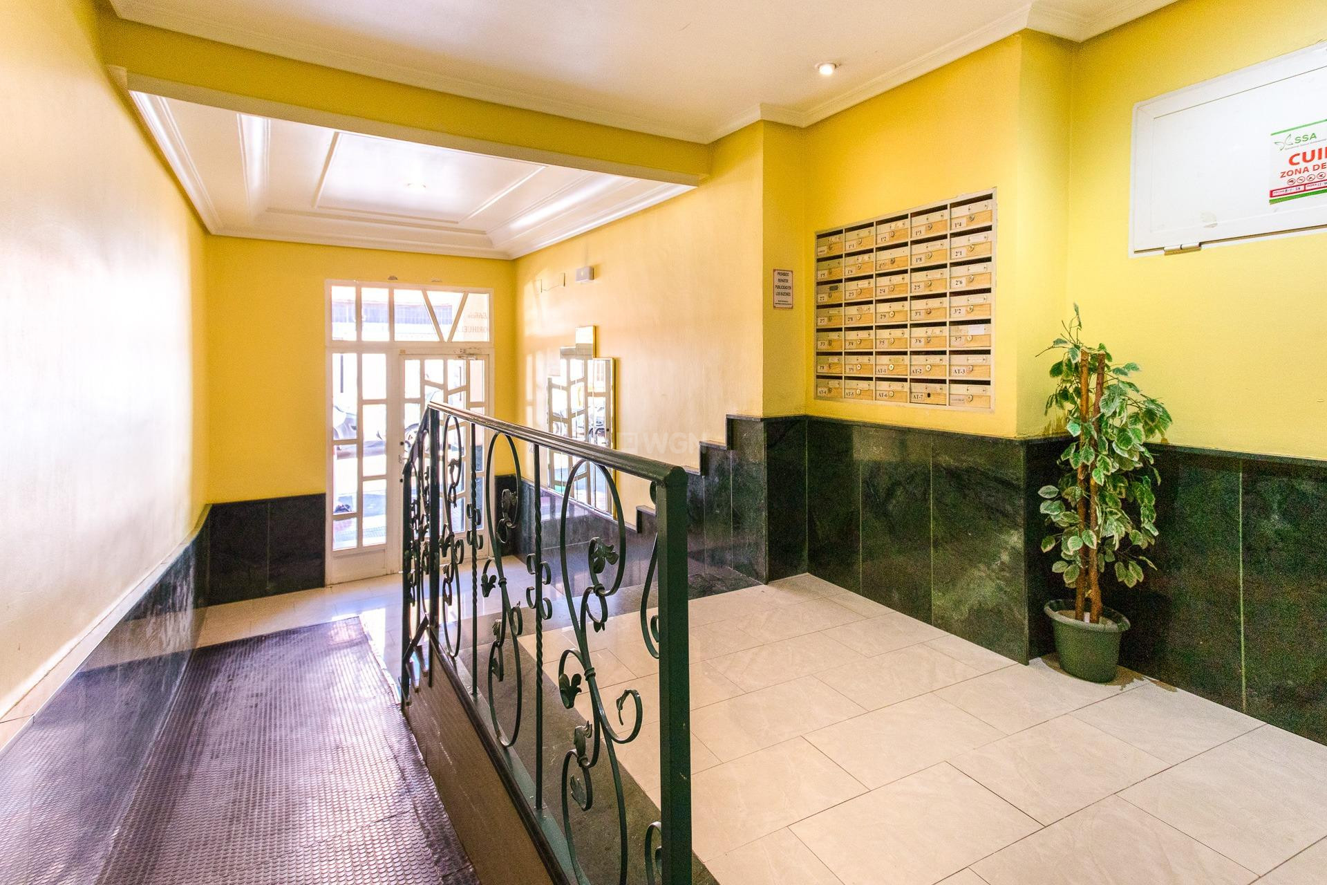 Wiederverkauf - Wohnung - Torrevieja - Centro