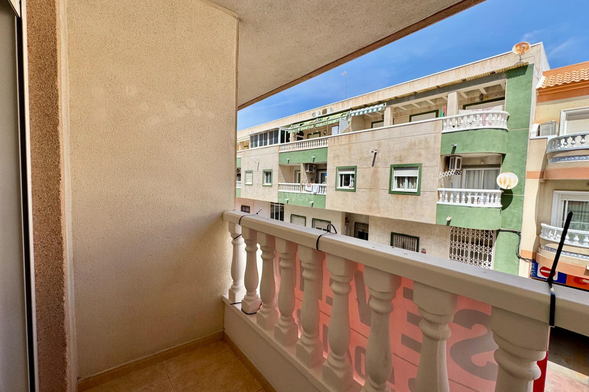 Wiederverkauf - Wohnung - Torrevieja - Centro