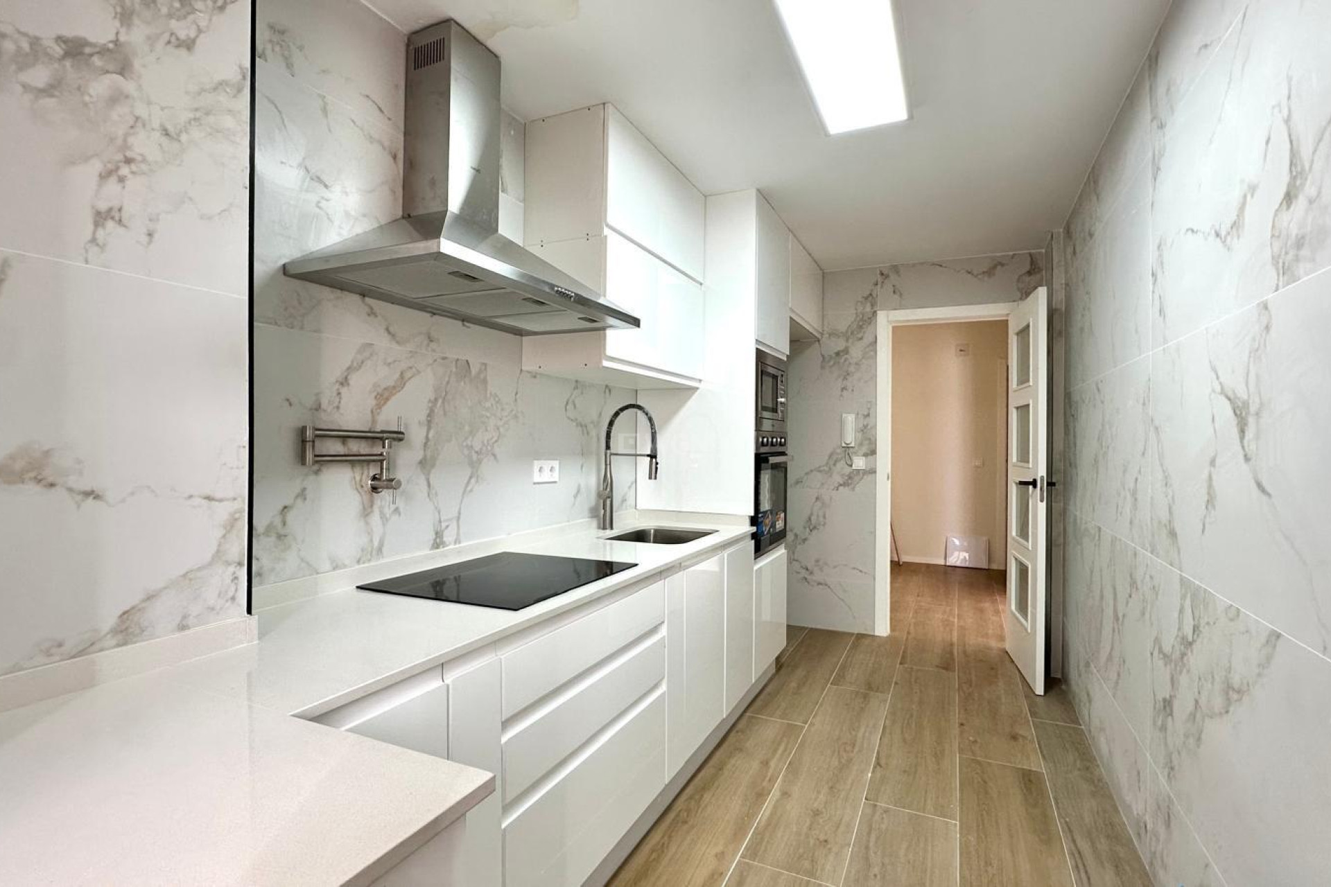 Wiederverkauf - Wohnung - Torrevieja - Centro