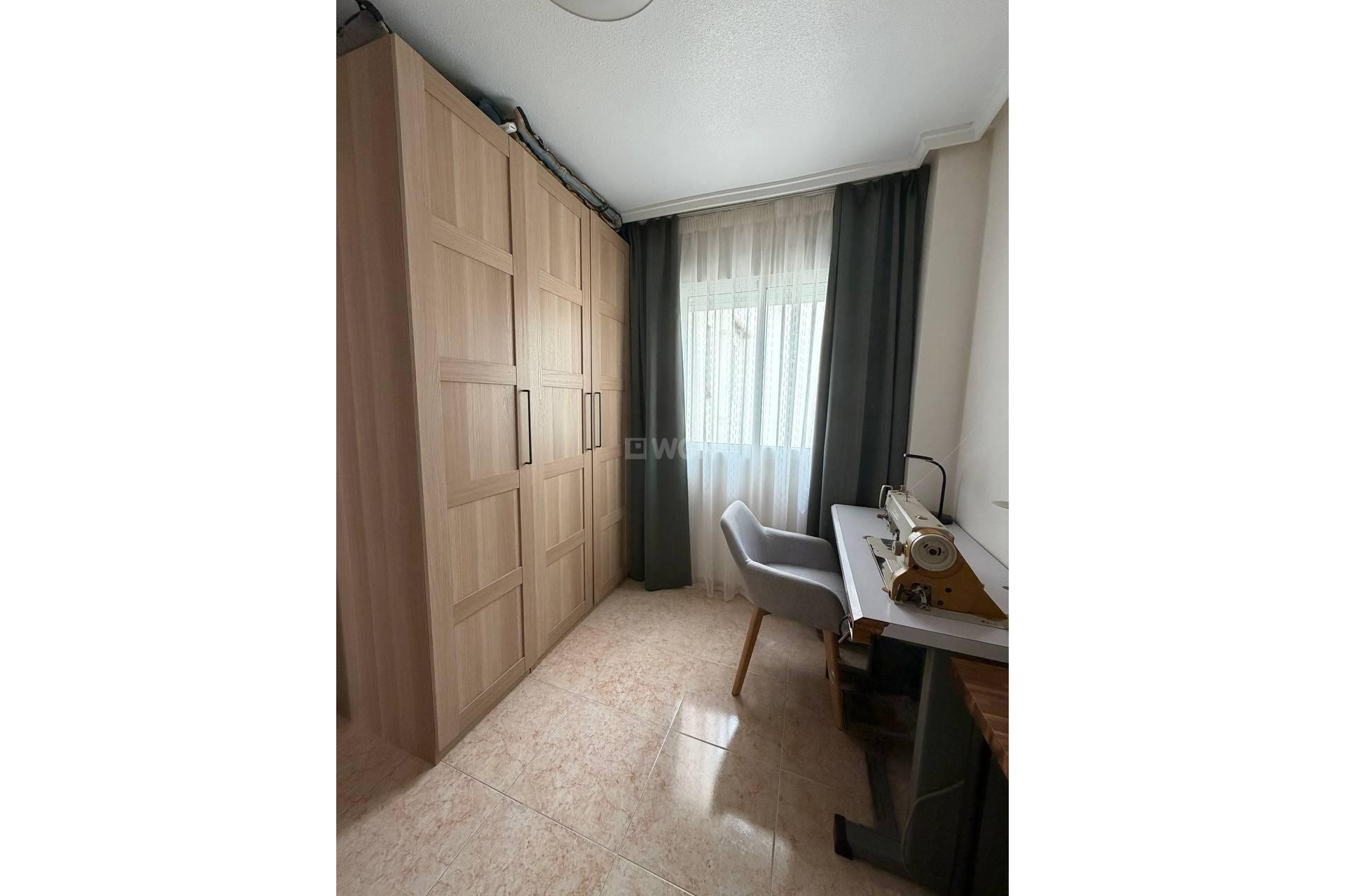 Wiederverkauf - Wohnung - Torrevieja - Centro