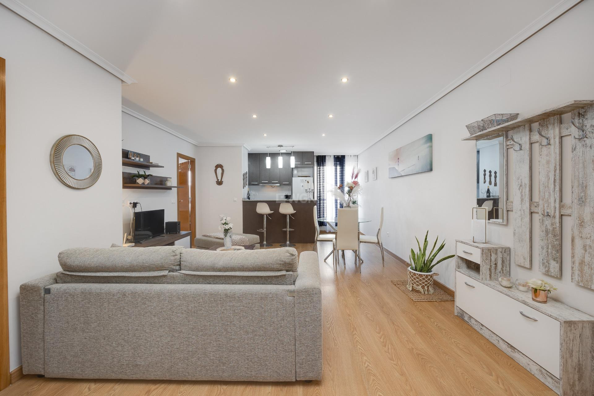 Wiederverkauf - Wohnung - Torrevieja - Centro