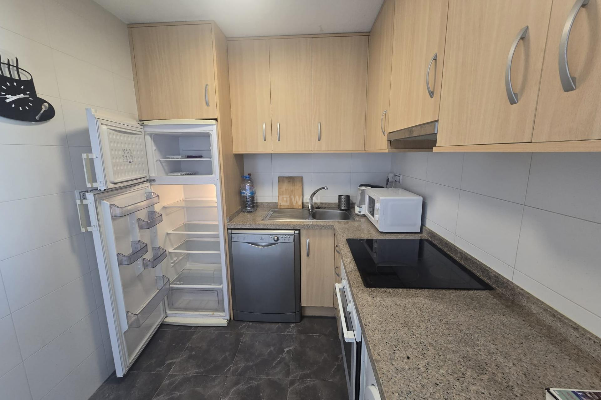 Wiederverkauf - Wohnung - Torrevieja - Centro