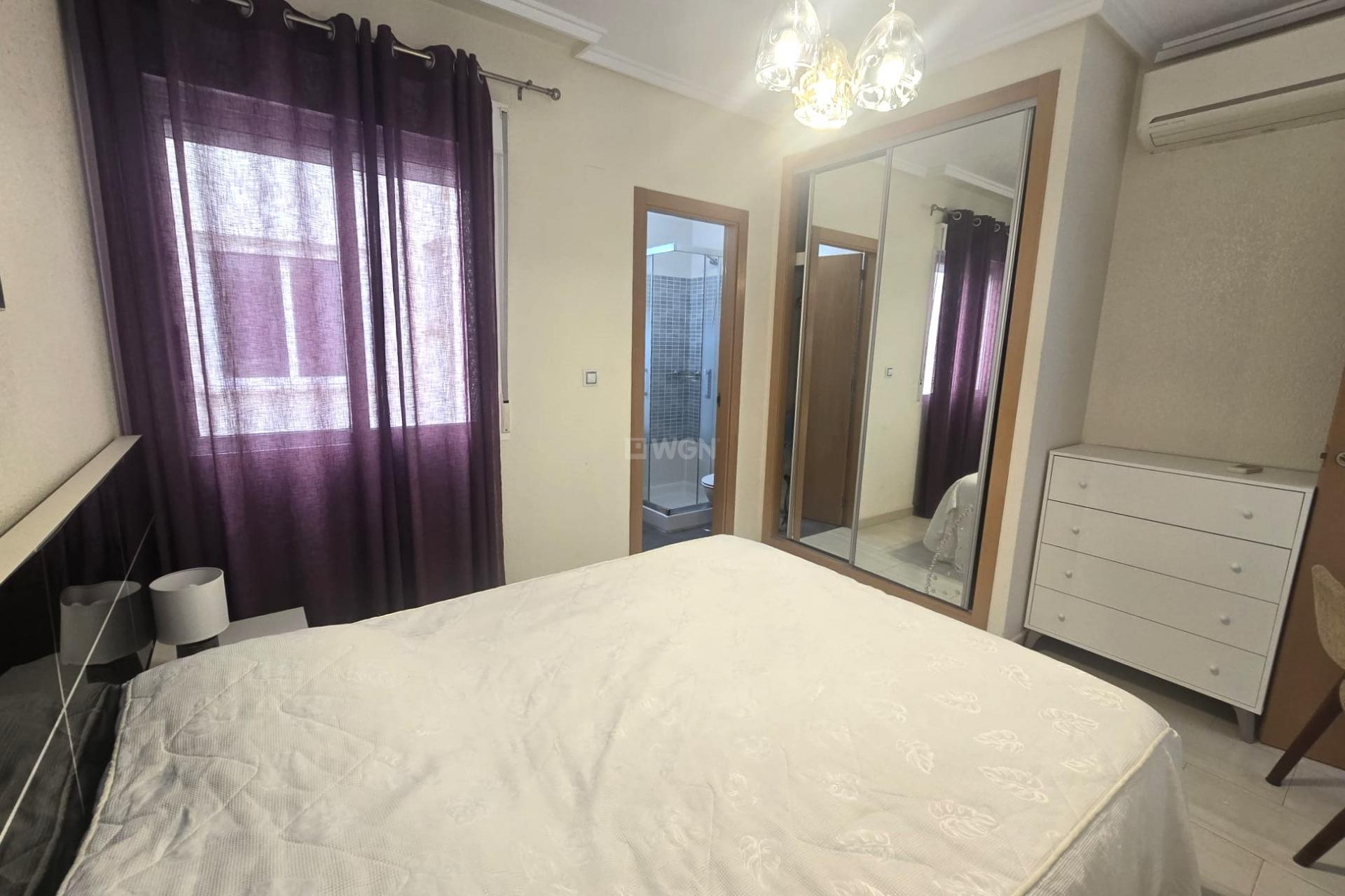 Wiederverkauf - Wohnung - Torrevieja - Centro