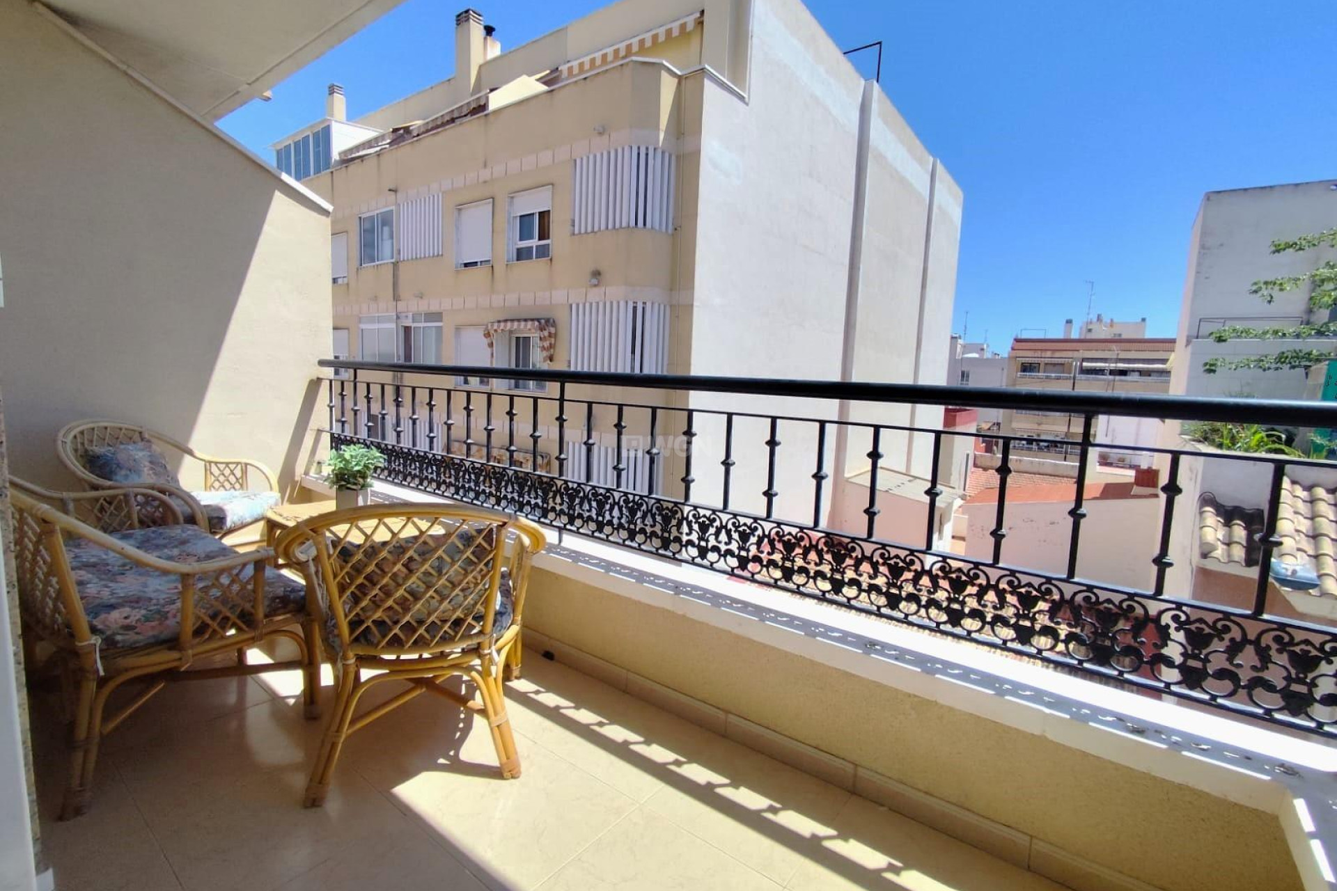 Wiederverkauf - Wohnung - Torrevieja - Centro