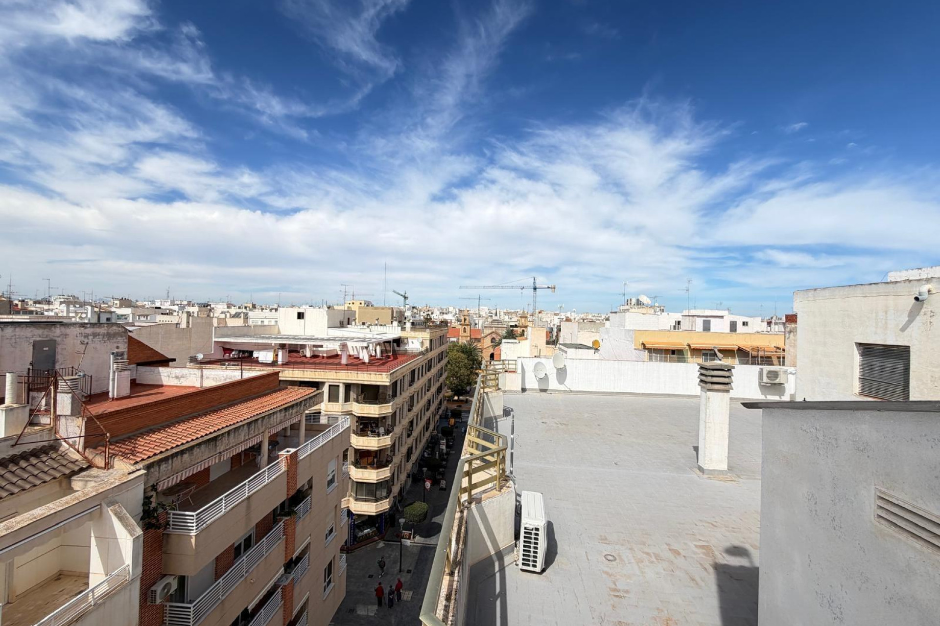 Wiederverkauf - Wohnung - Torrevieja - Centro