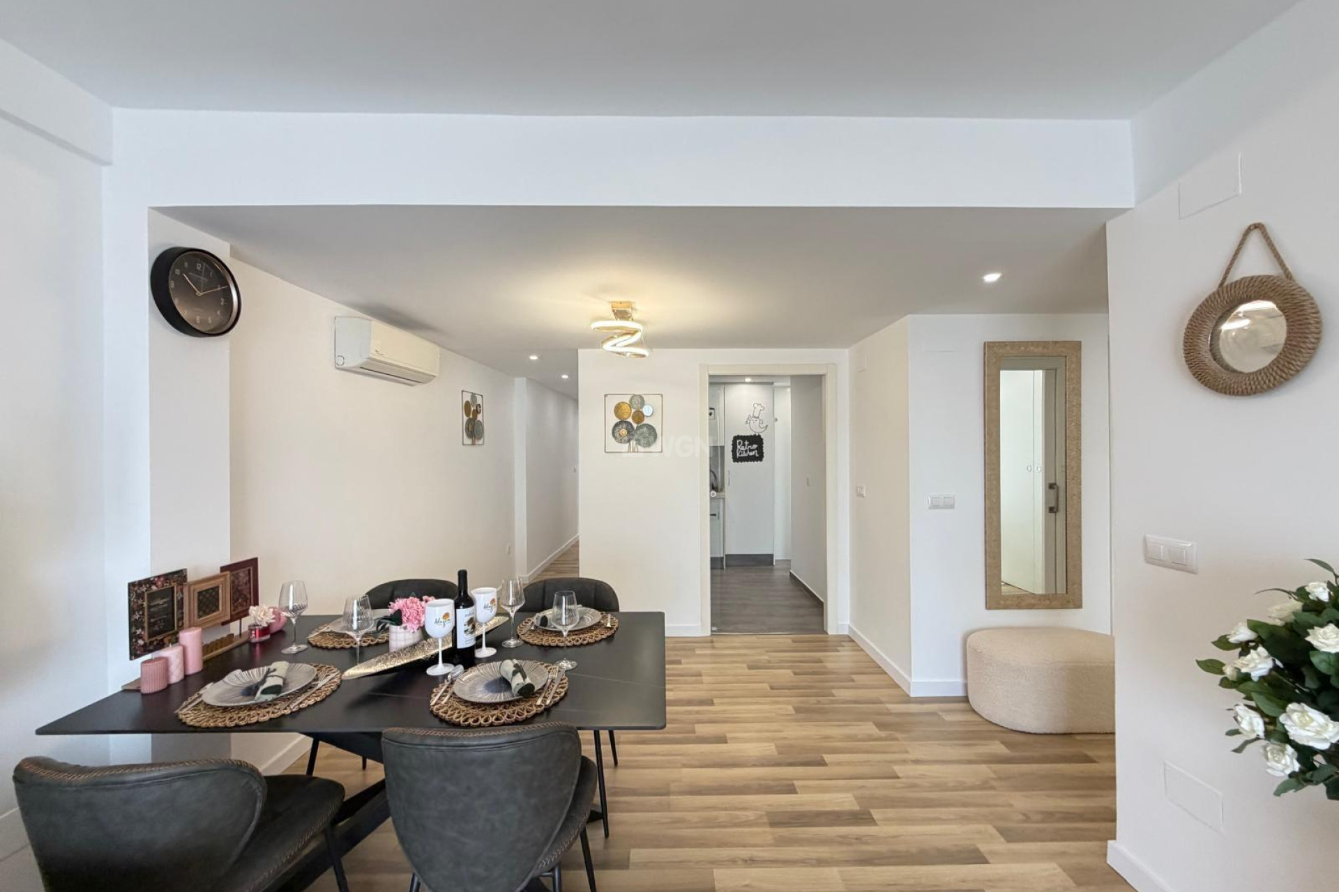 Wiederverkauf - Wohnung - Torrevieja - Centro