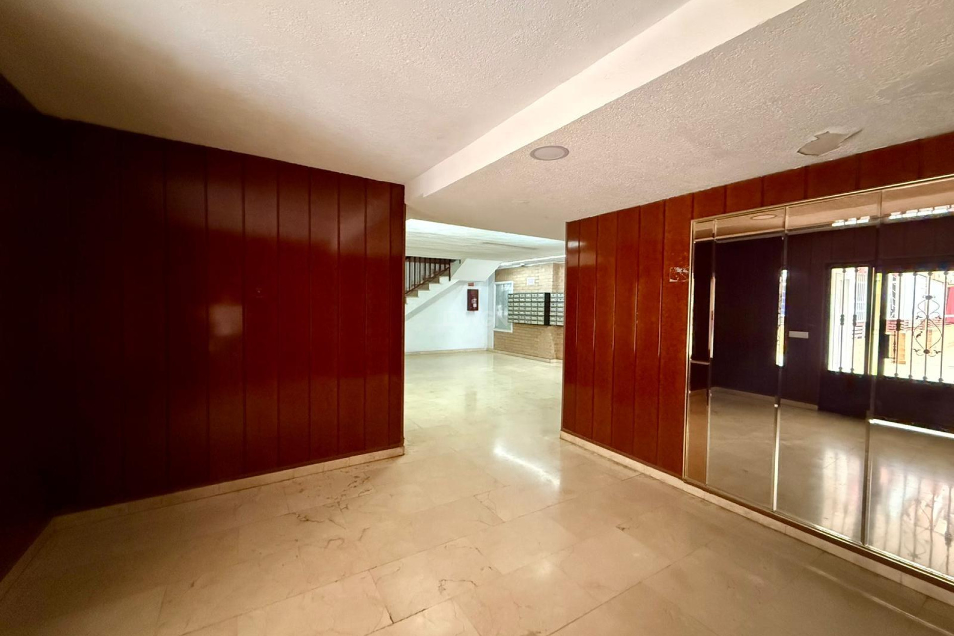 Wiederverkauf - Wohnung - Torrevieja - Centro