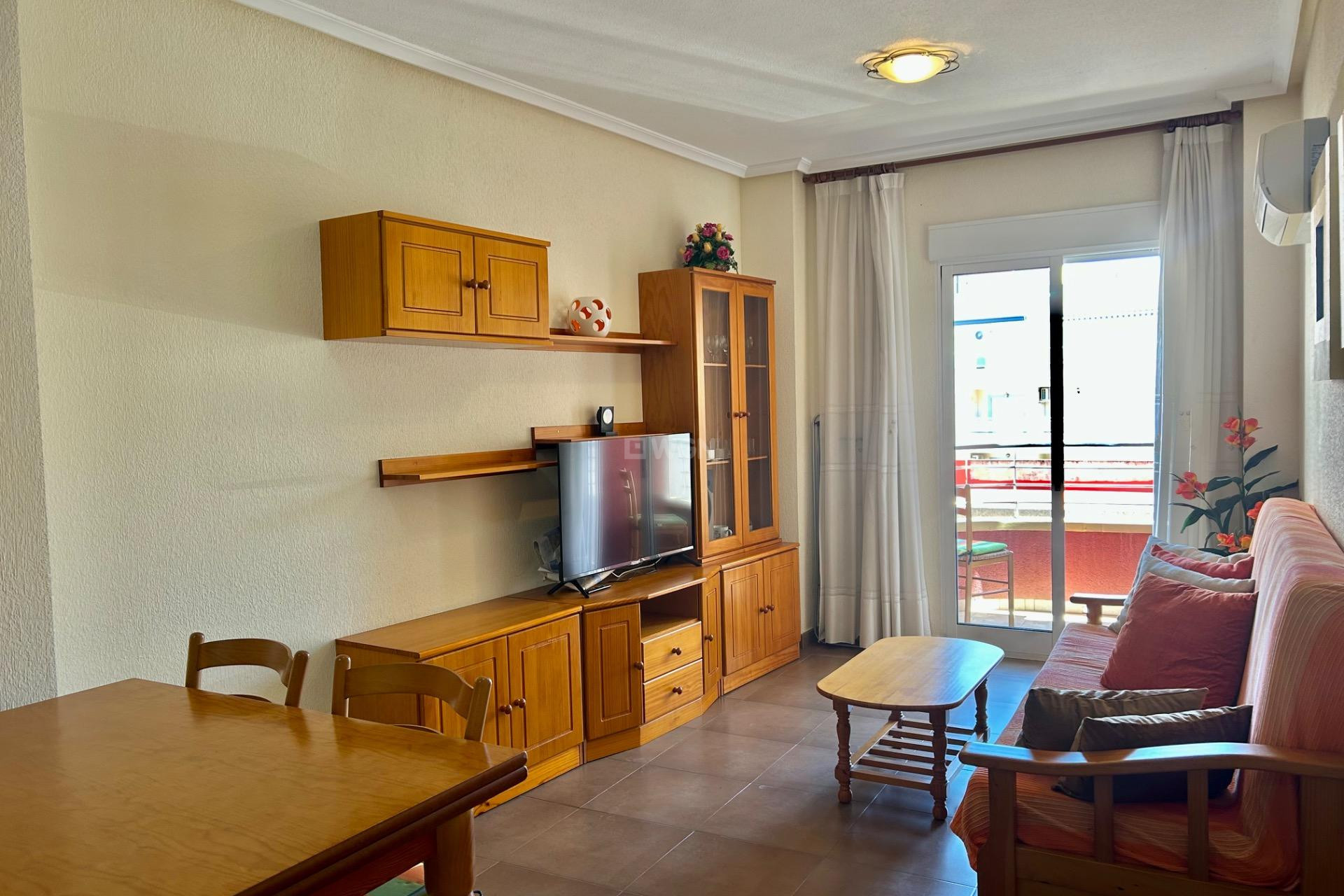 Wiederverkauf - Wohnung - Torrevieja - Centro