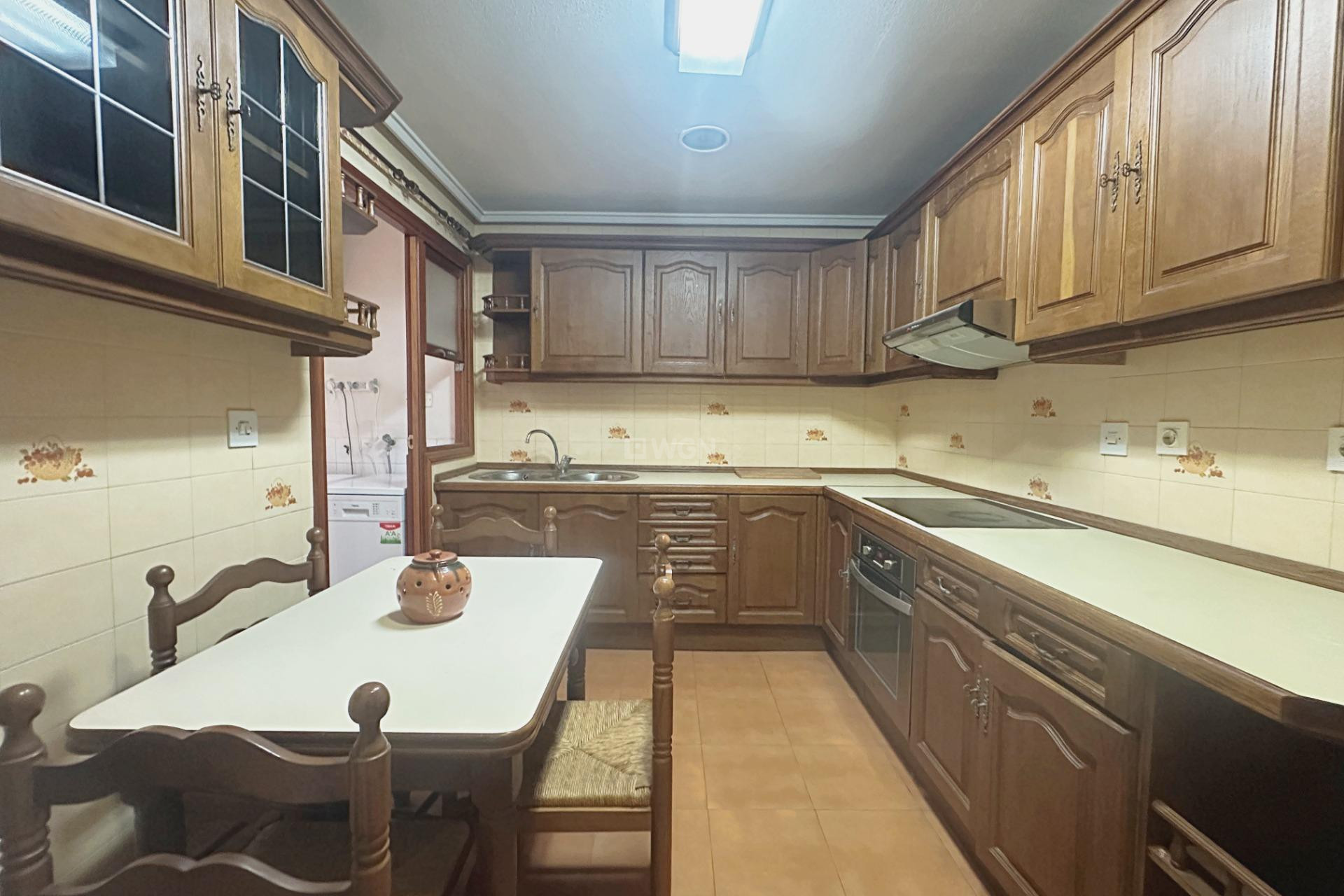 Wiederverkauf - Wohnung - Torrevieja - Centro