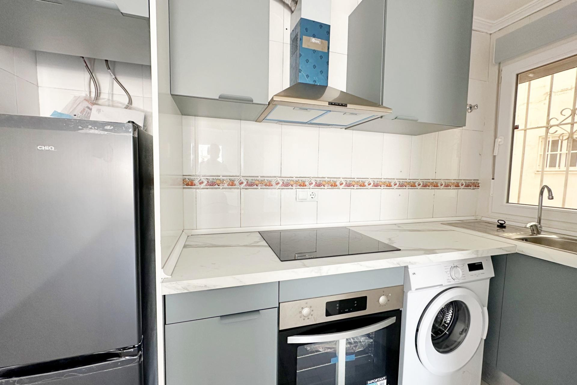 Wiederverkauf - Wohnung - Torrevieja - Centro