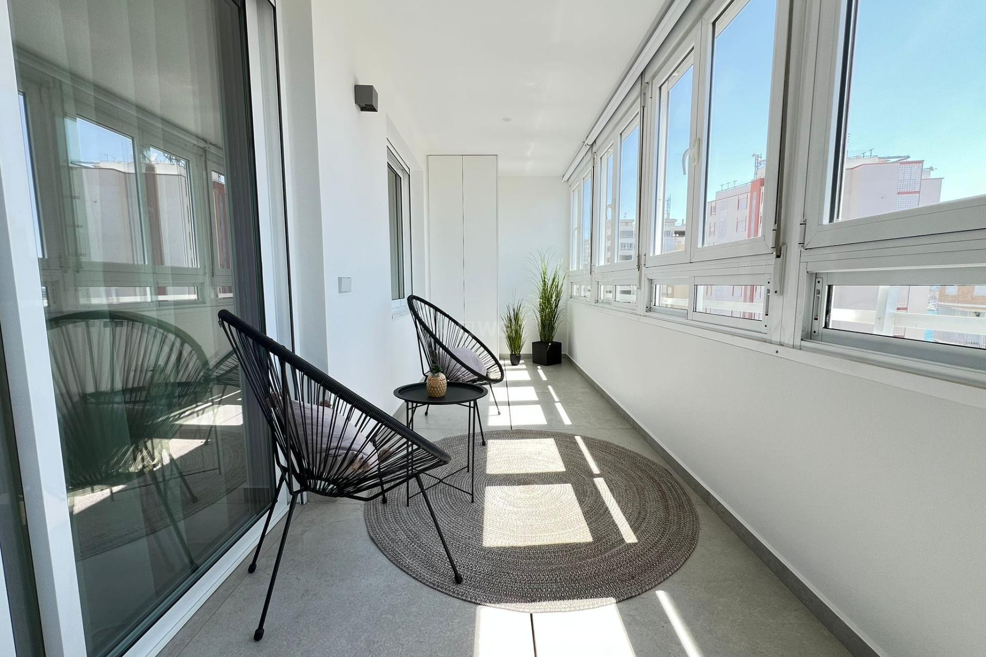 Wiederverkauf - Wohnung - Torrevieja - El Acequión - Los Náufragos