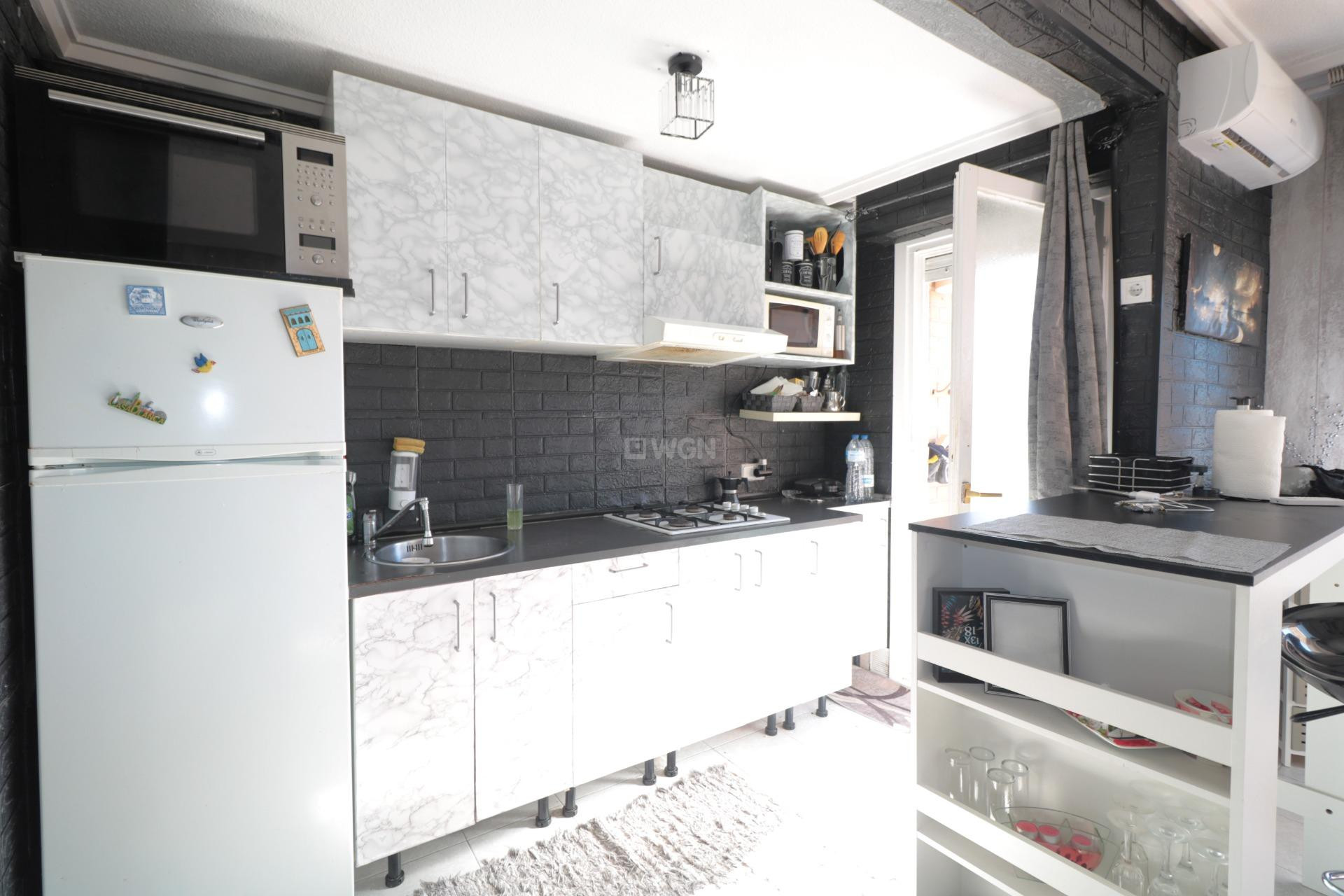 Wiederverkauf - Wohnung - Torrevieja - El Molino