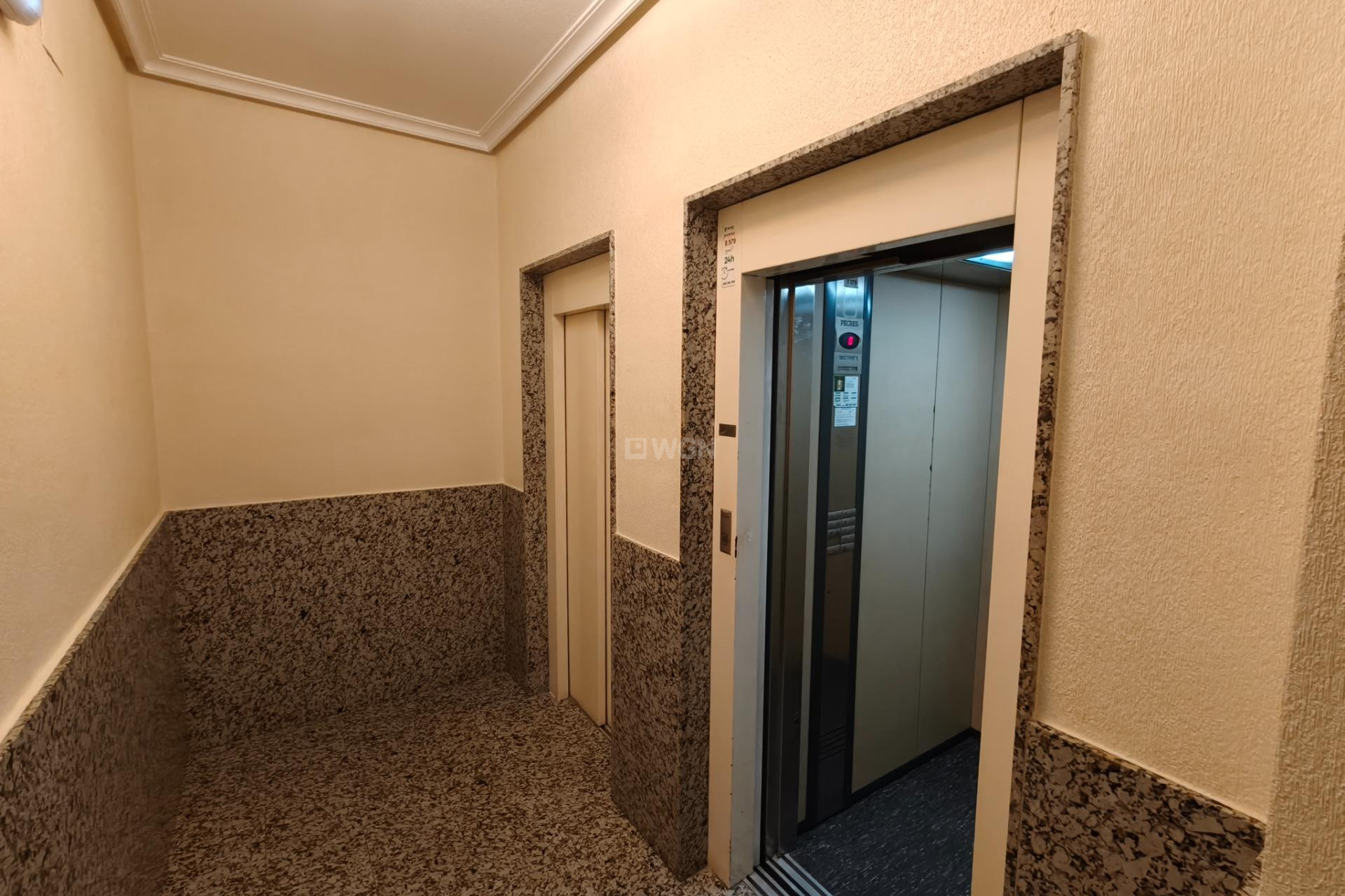 Wiederverkauf - Wohnung - Torrevieja - Estacion De Autobuses